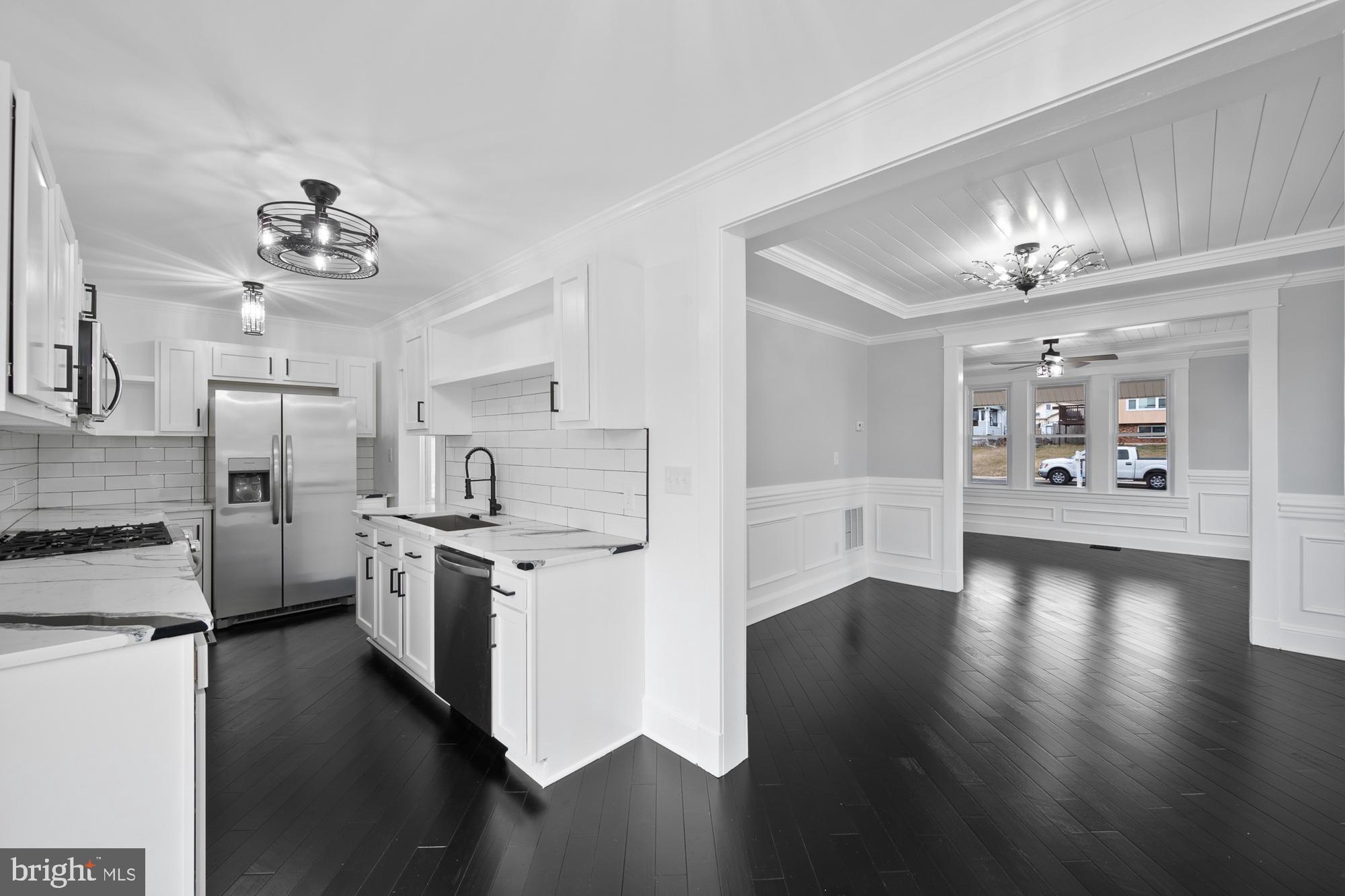 FERNDALE - Residential