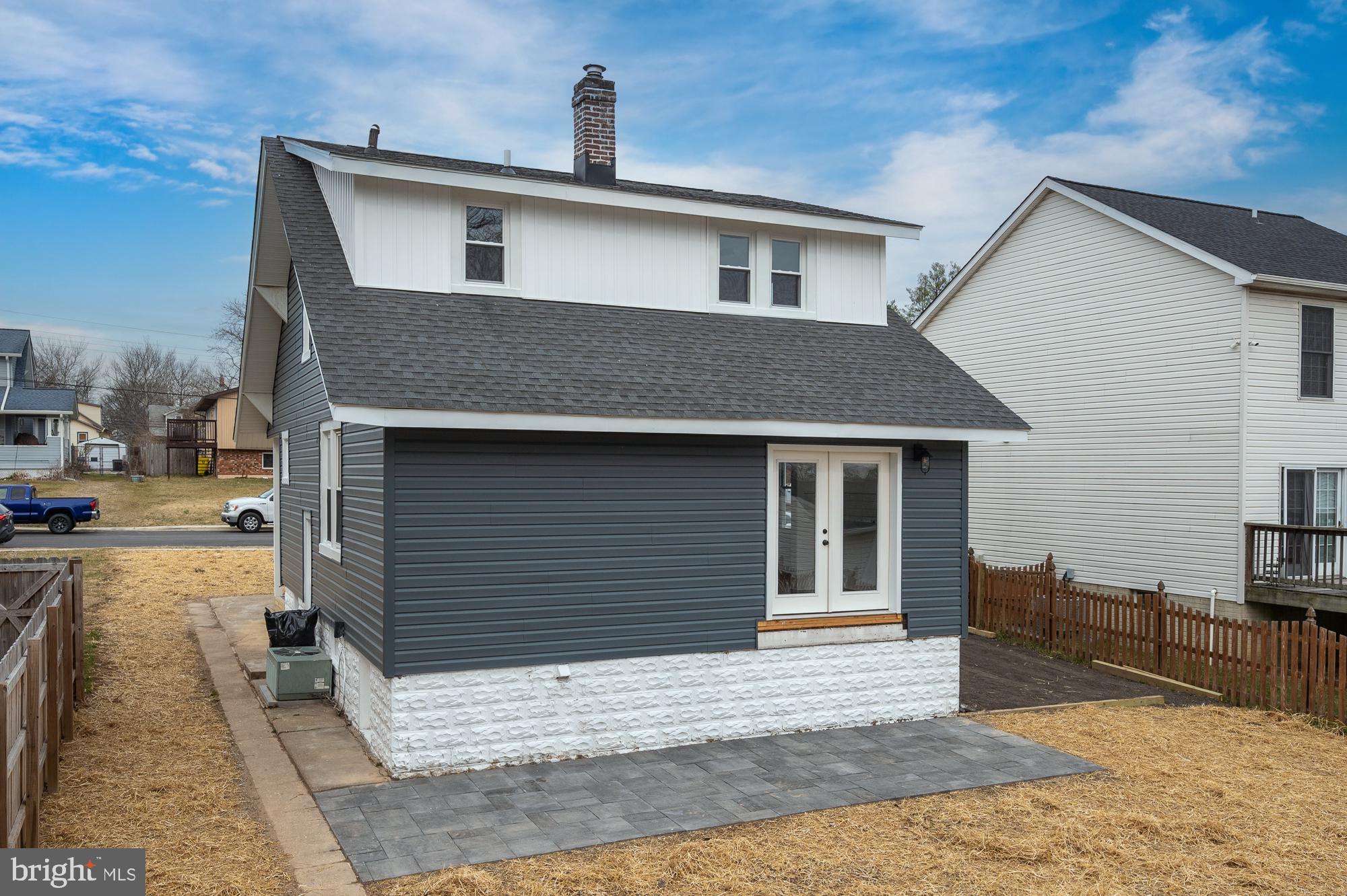 FERNDALE - Residential