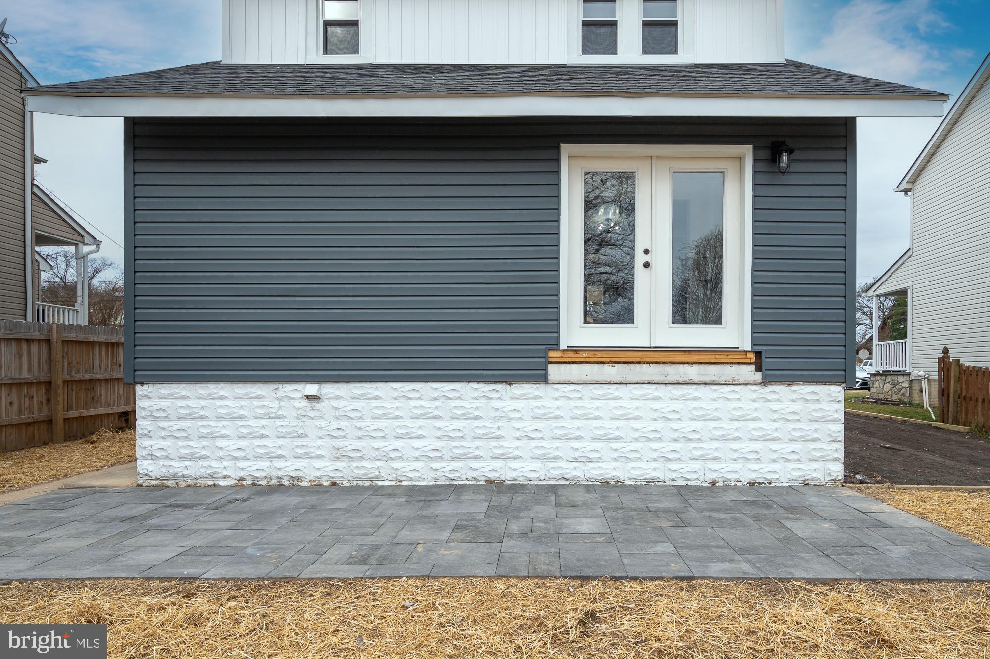 FERNDALE - Residential