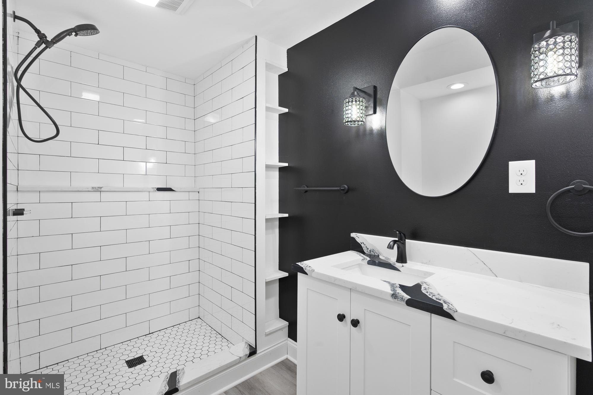 FERNDALE - Residential