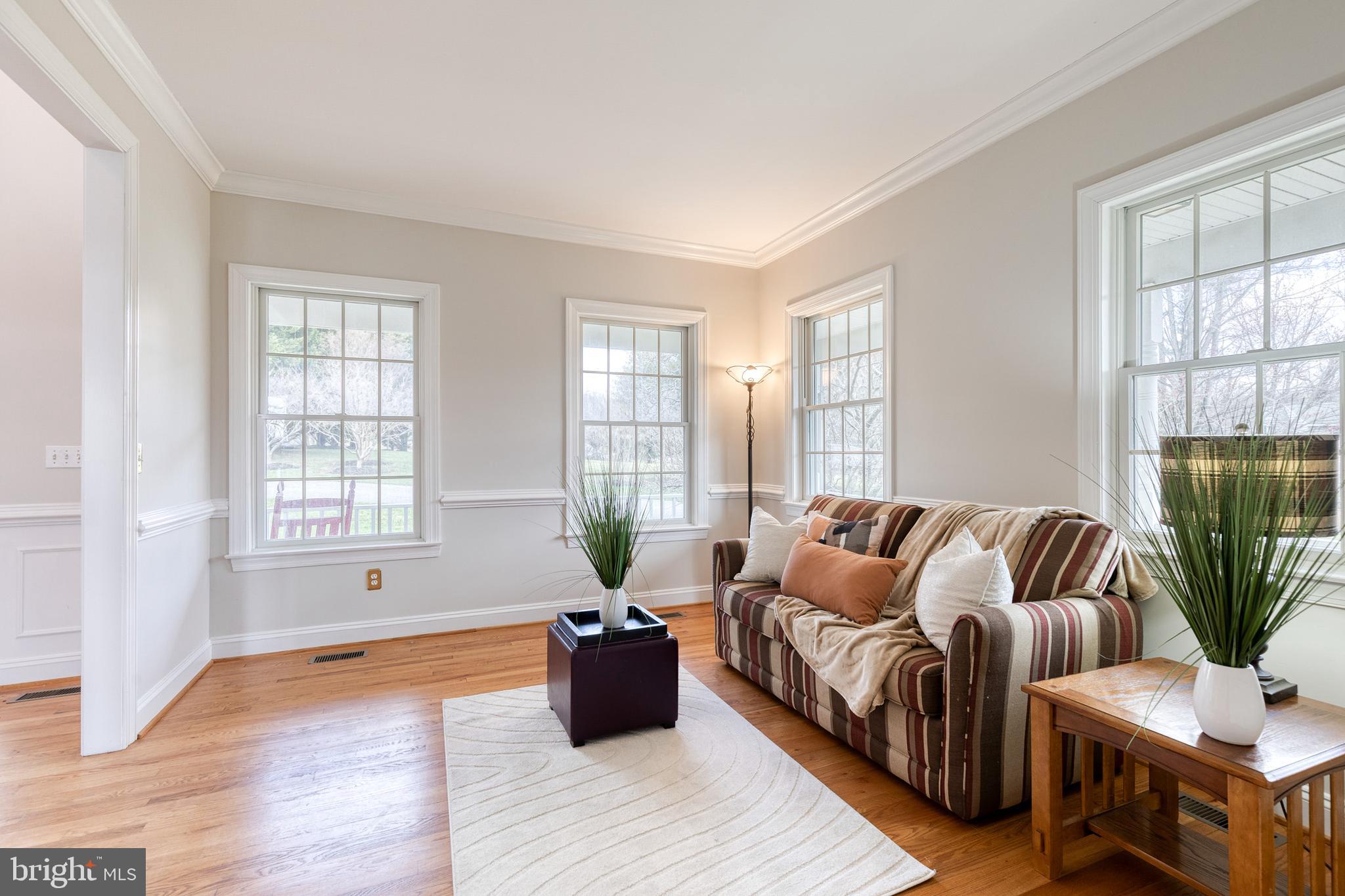 FALLS ROAD CORRIDOR - Residential