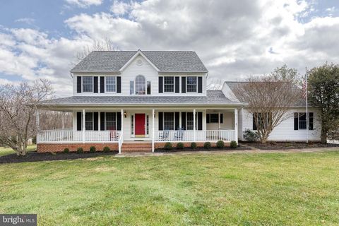Homes For Sale - 10925 Falls Road<br/> Baltimore County, LUTHERVILLE TIMONIUM, MD 21093