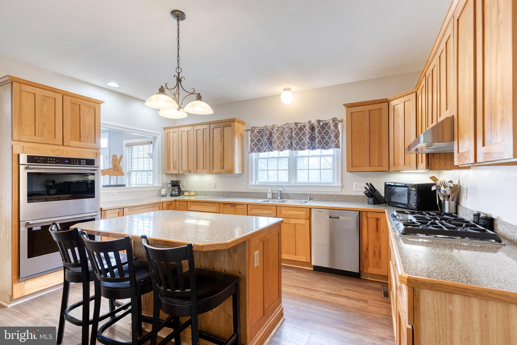 FALLS ROAD CORRIDOR - Residential