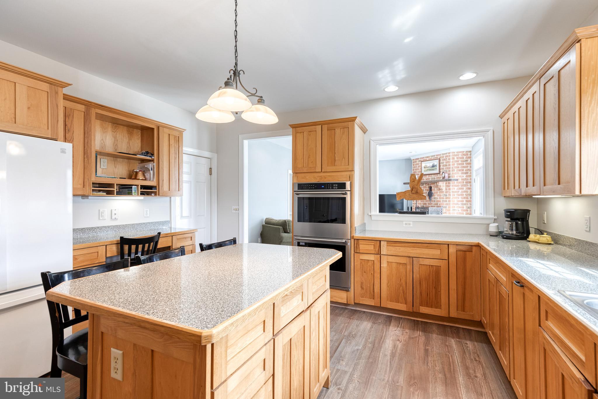 FALLS ROAD CORRIDOR - Residential