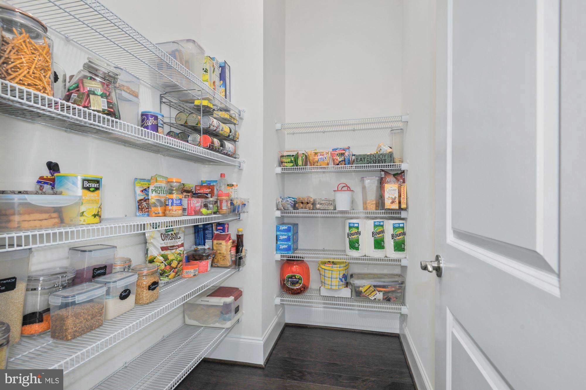 PARK POINTE - Residential