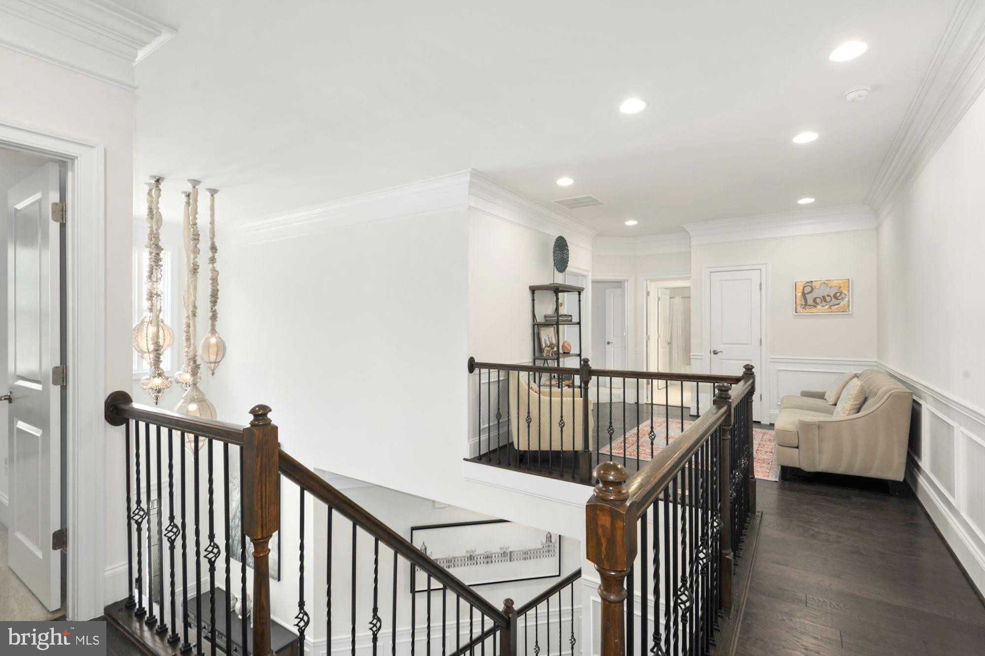 PARK POINTE - Residential