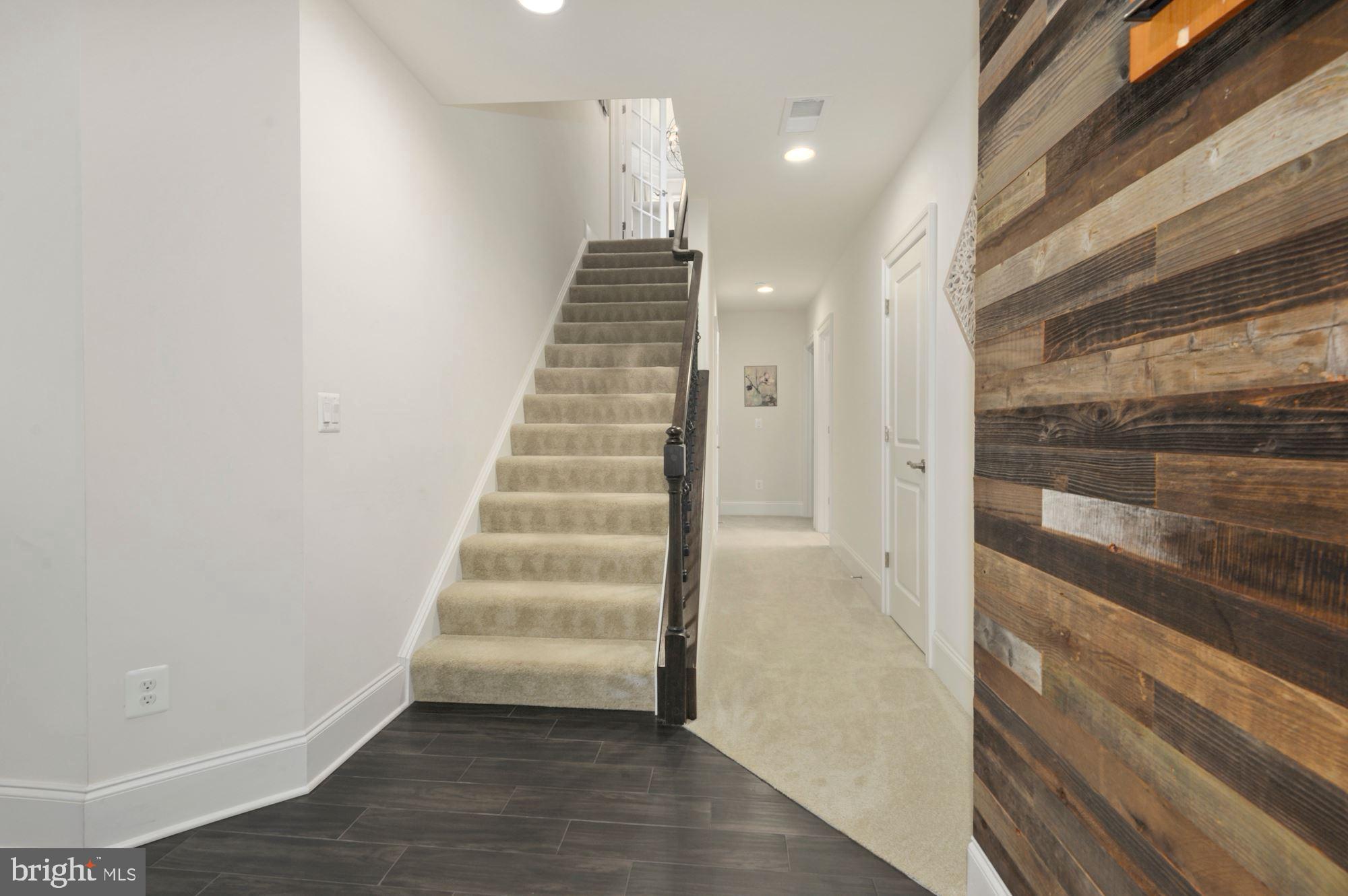 PARK POINTE - Residential