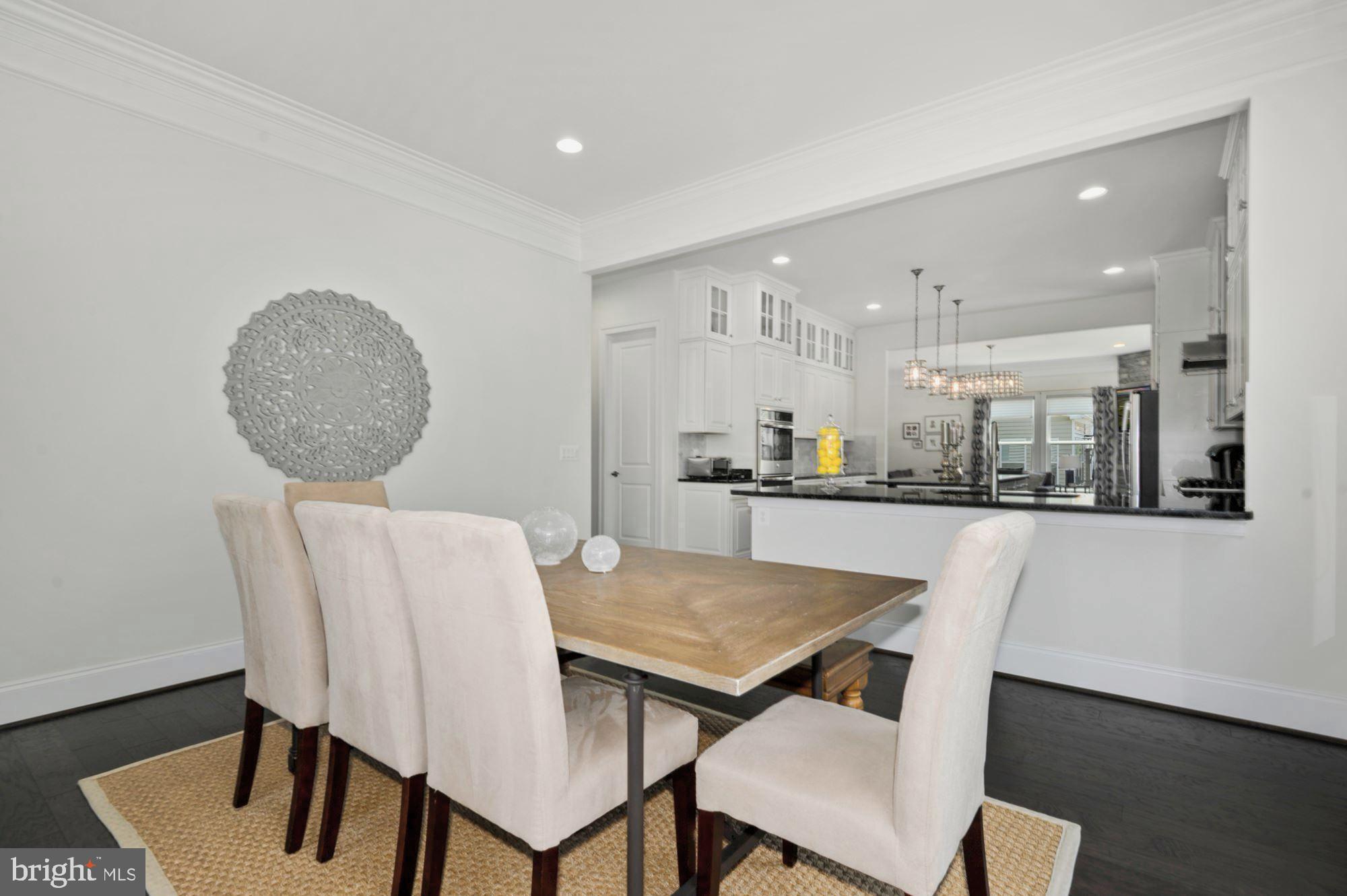 PARK POINTE - Residential