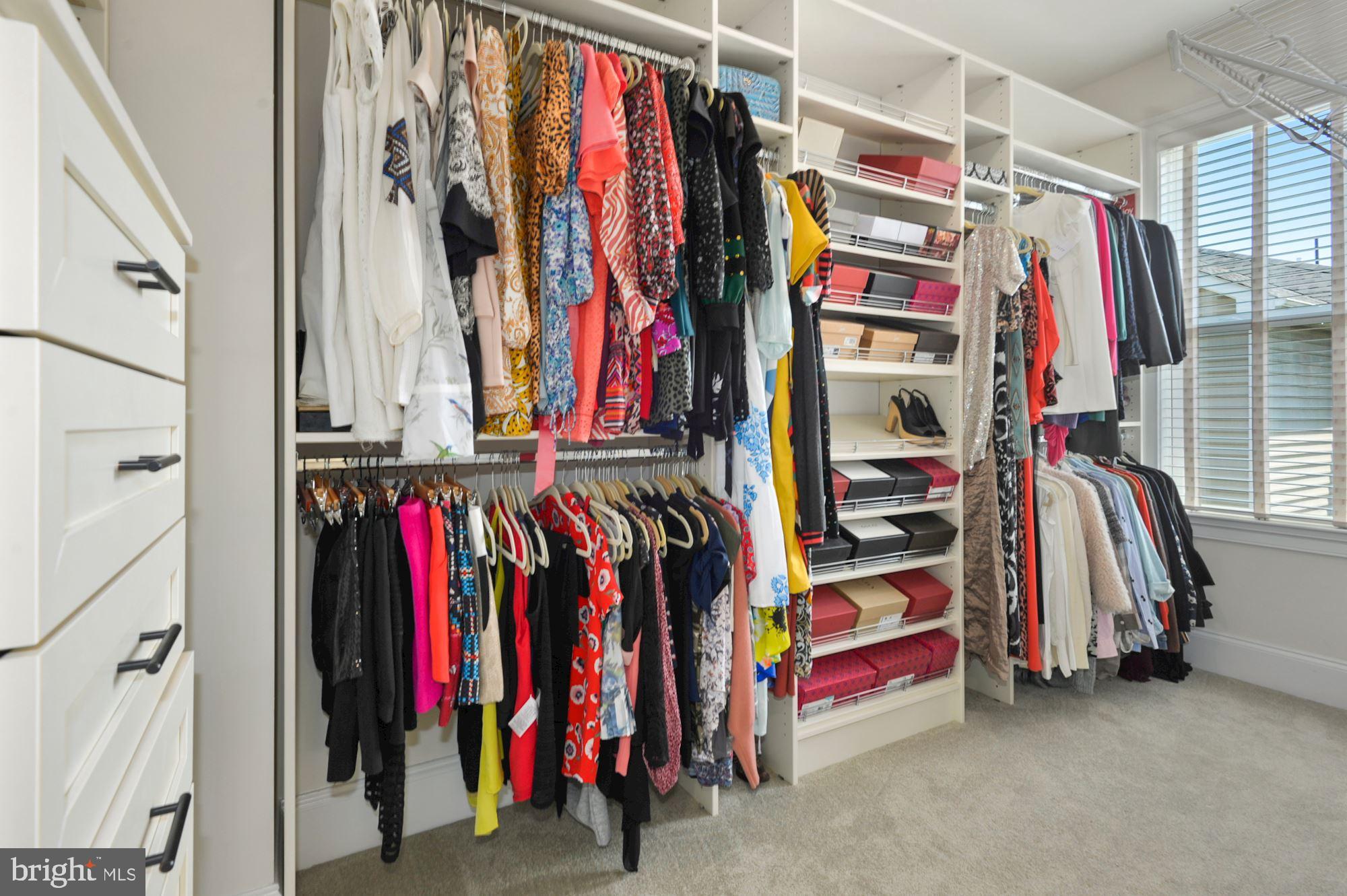 PARK POINTE - Residential