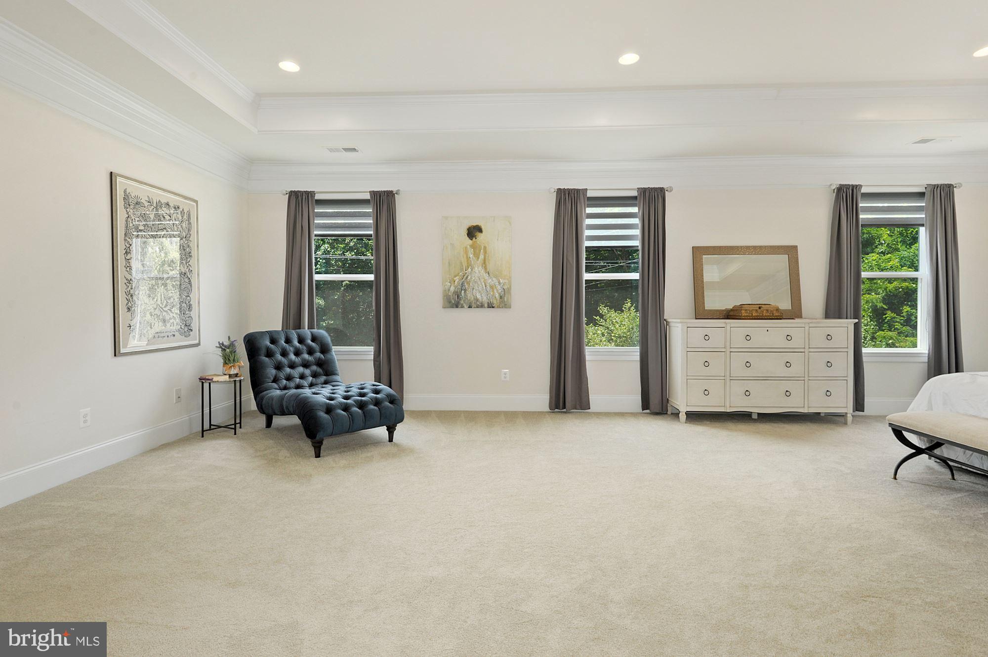 PARK POINTE - Residential