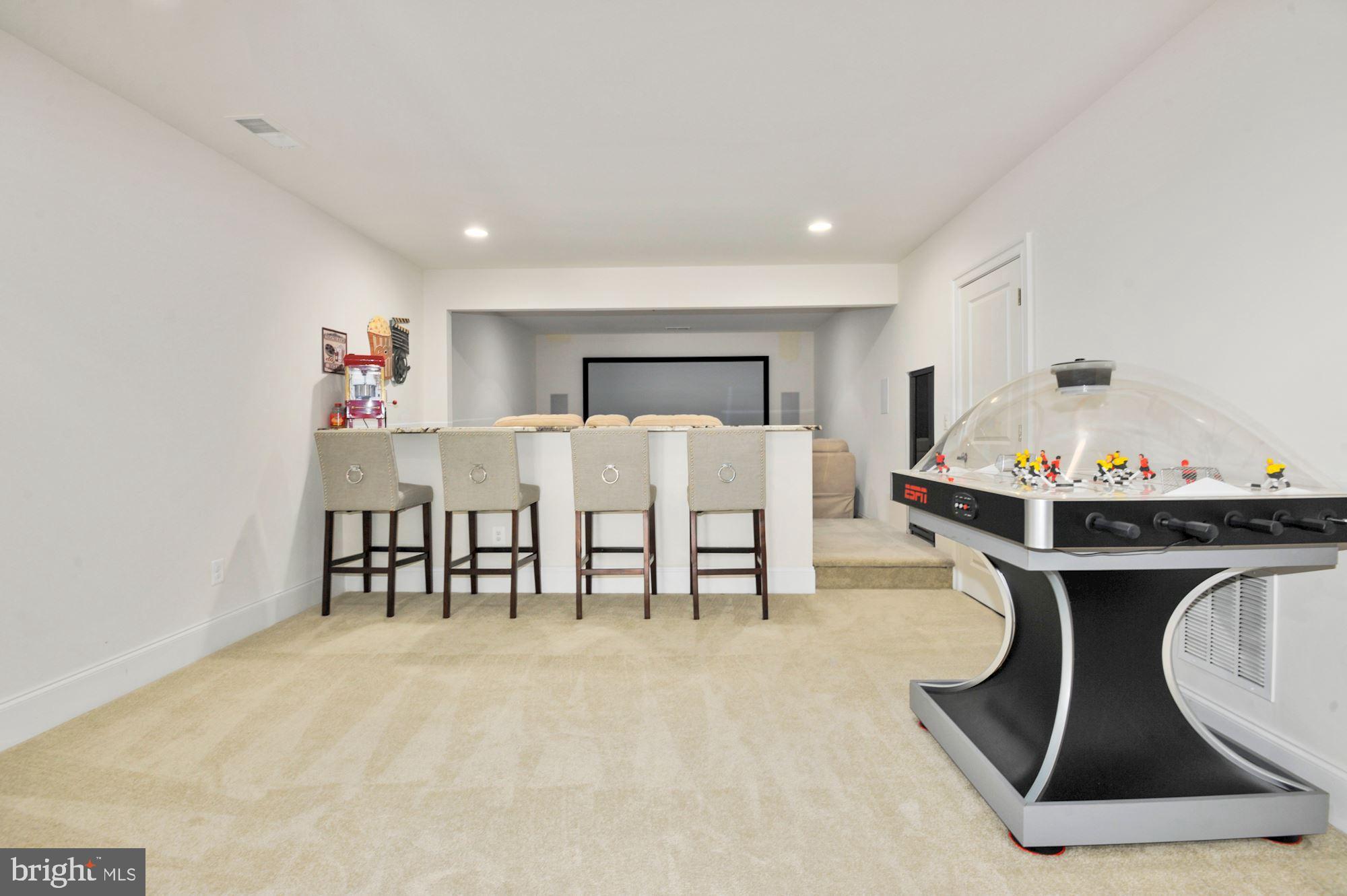 PARK POINTE - Residential