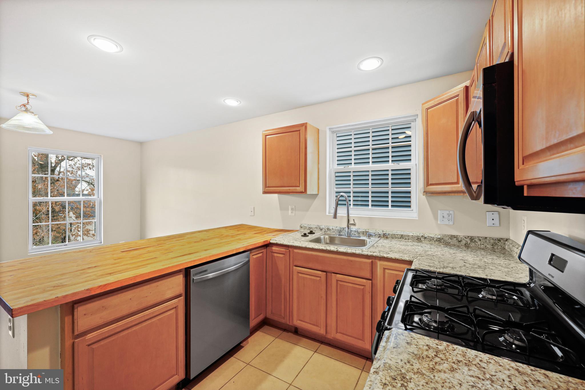 HARWOOD PARK - Residential