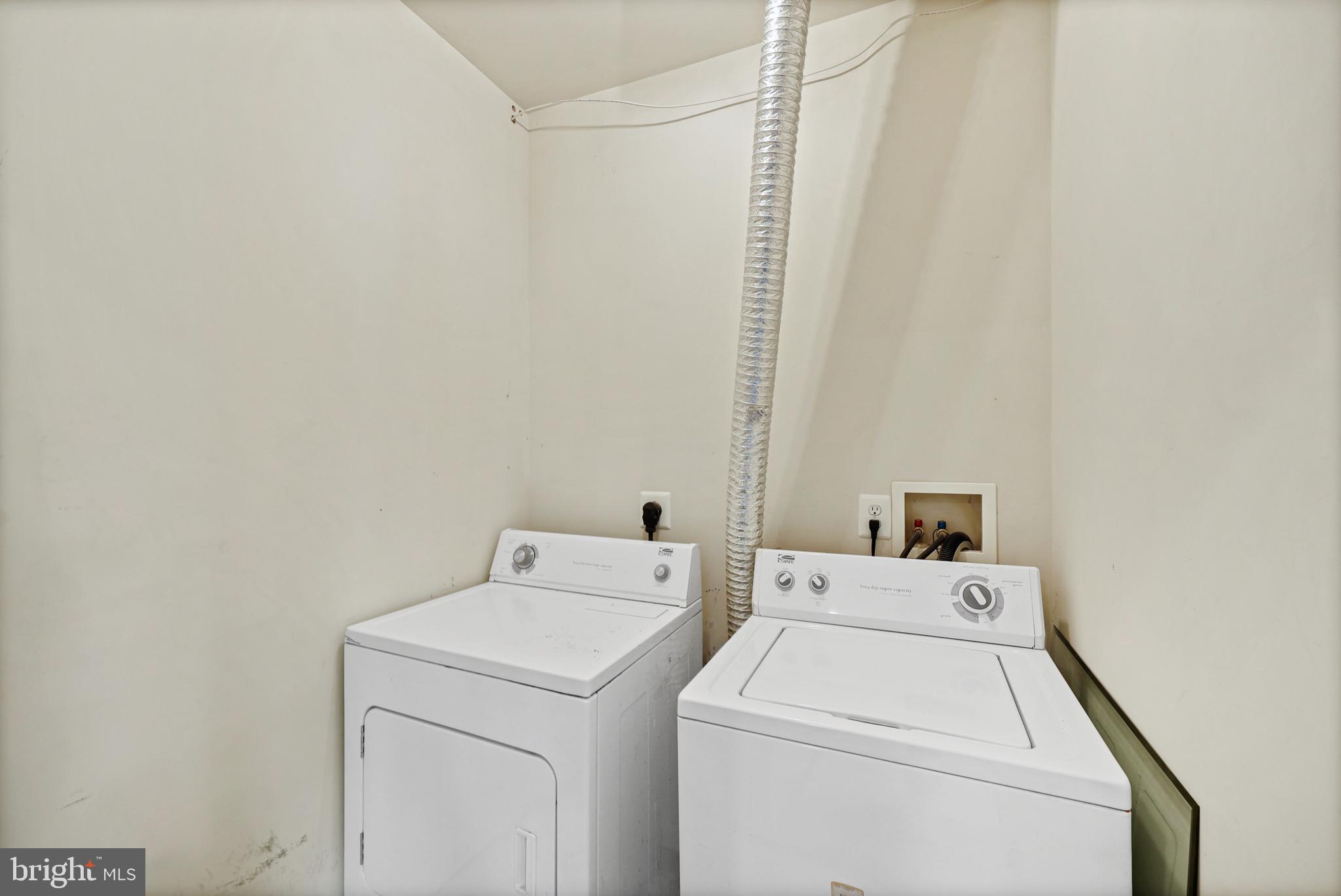 HARWOOD PARK - Residential