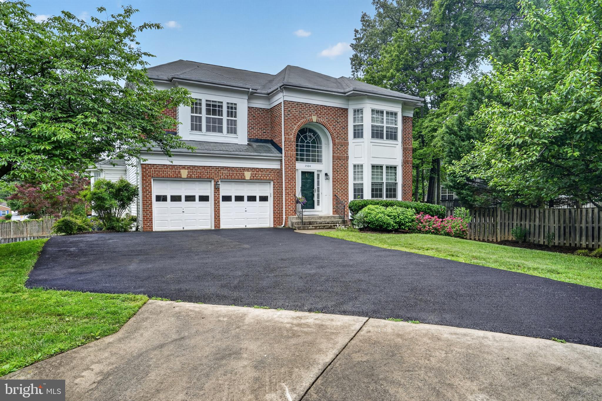 3504 CHAMBRAY WAY