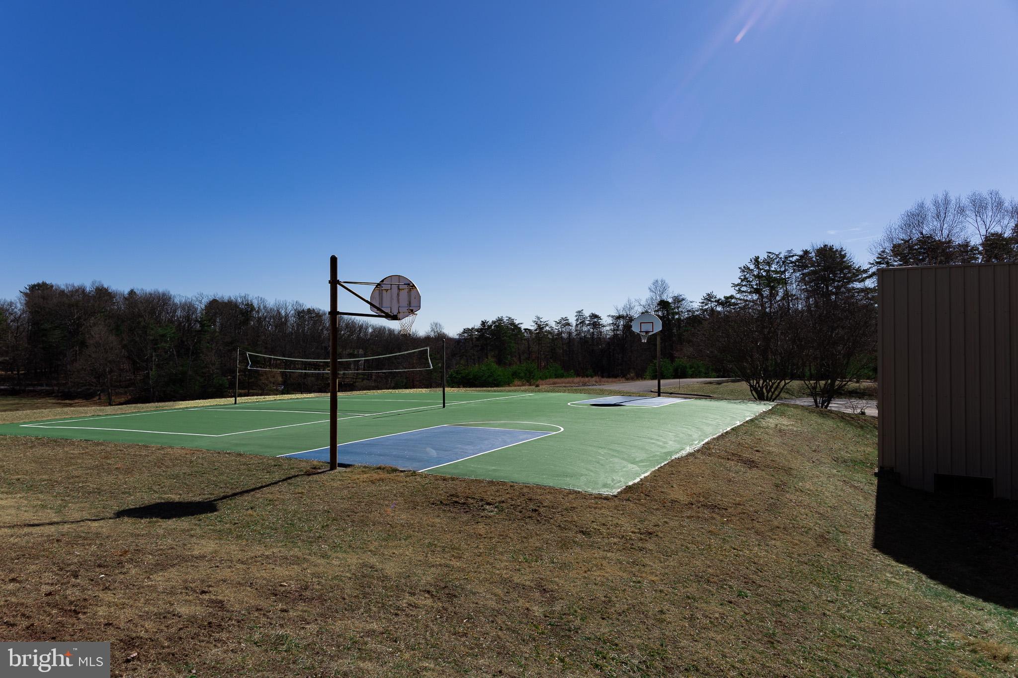 THE WOODS - Residential