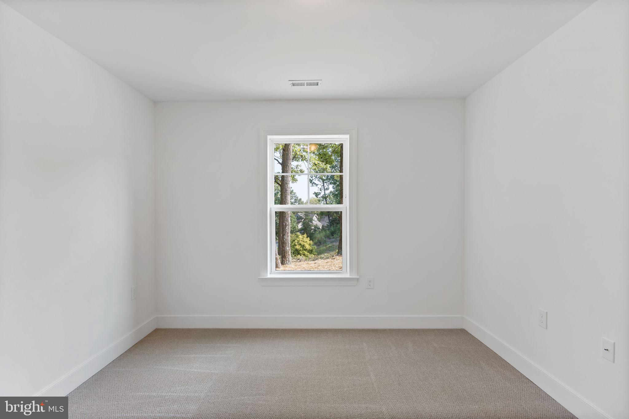 THE WOODS - Residential