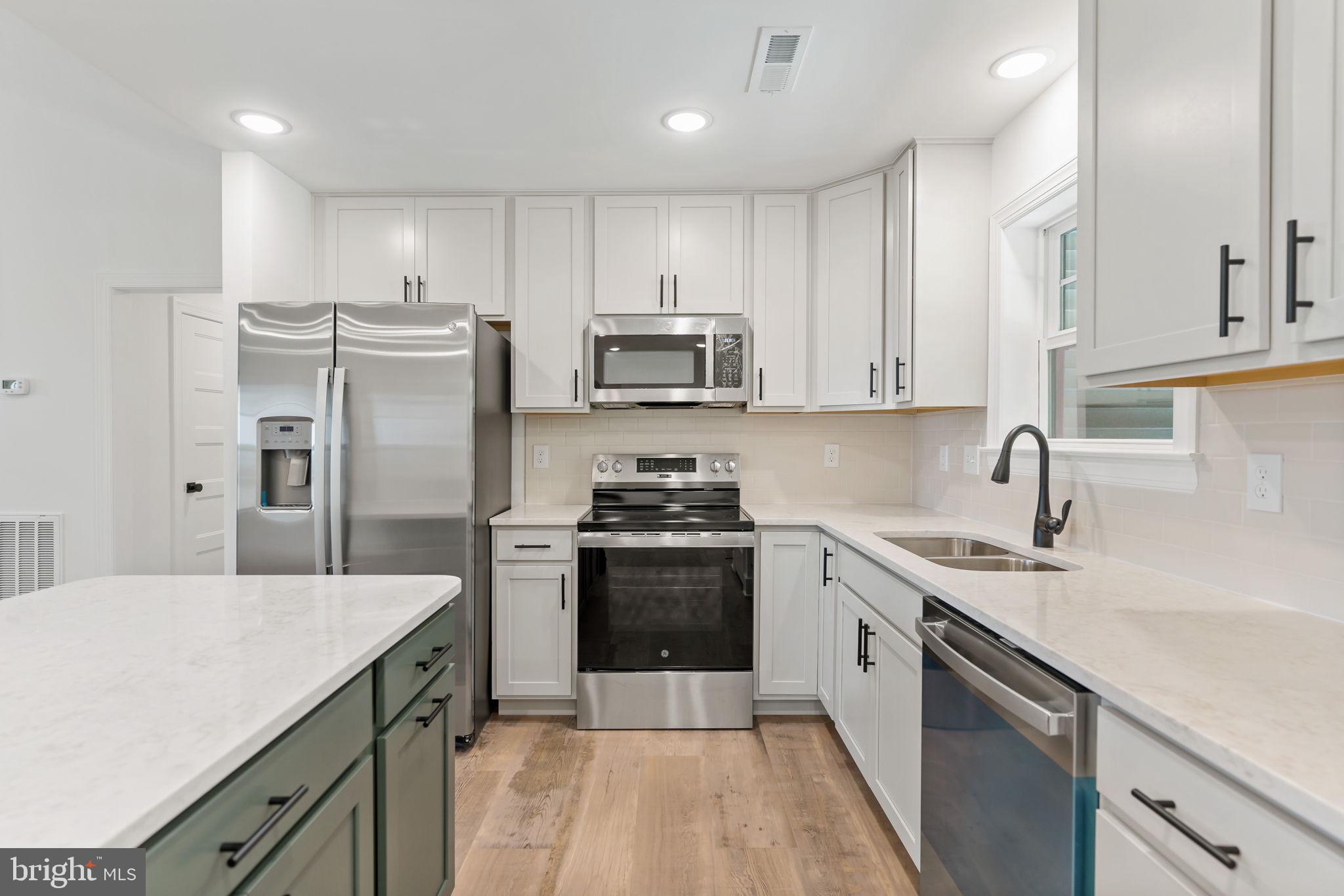 THE WOODS - Residential