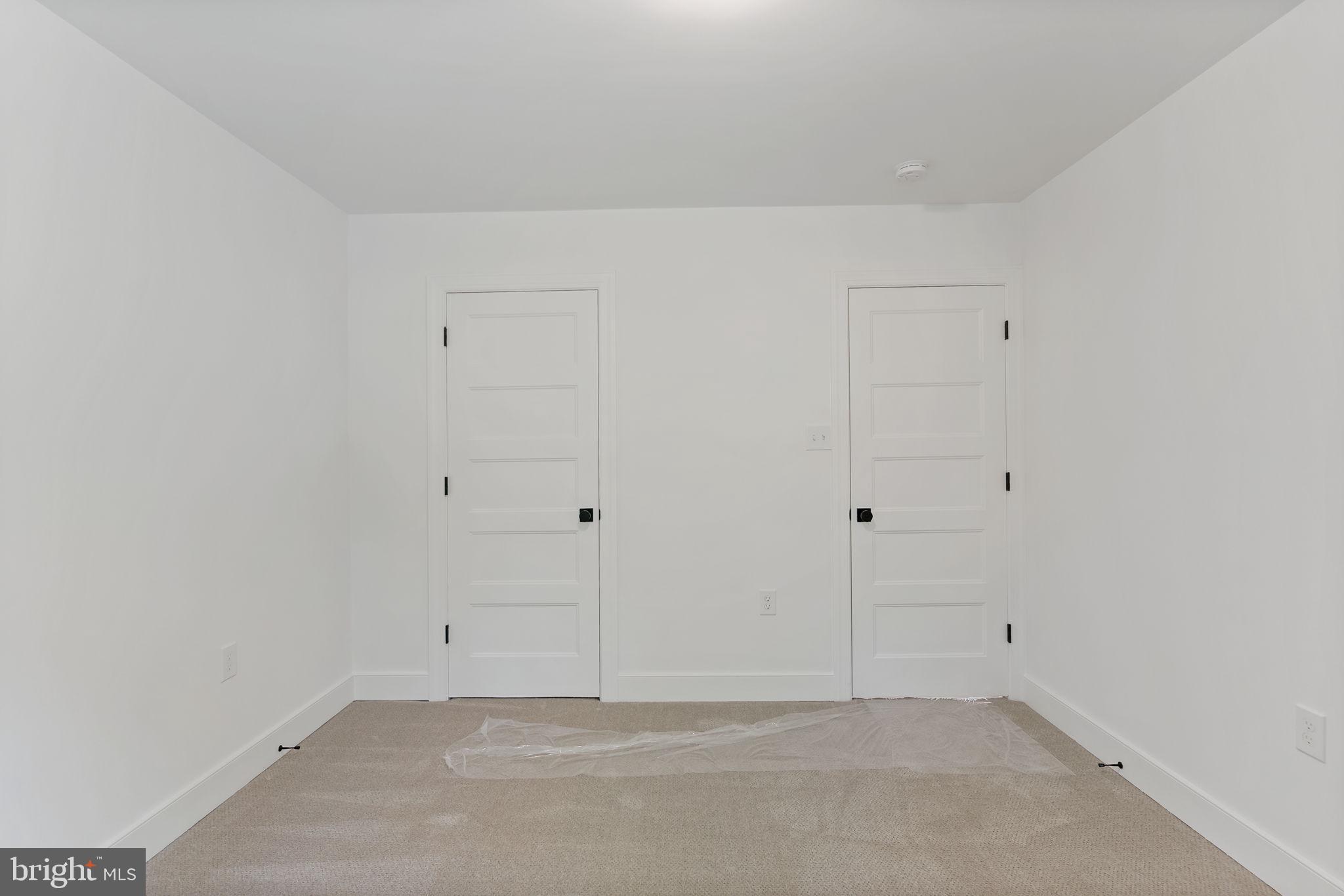 THE WOODS - Residential