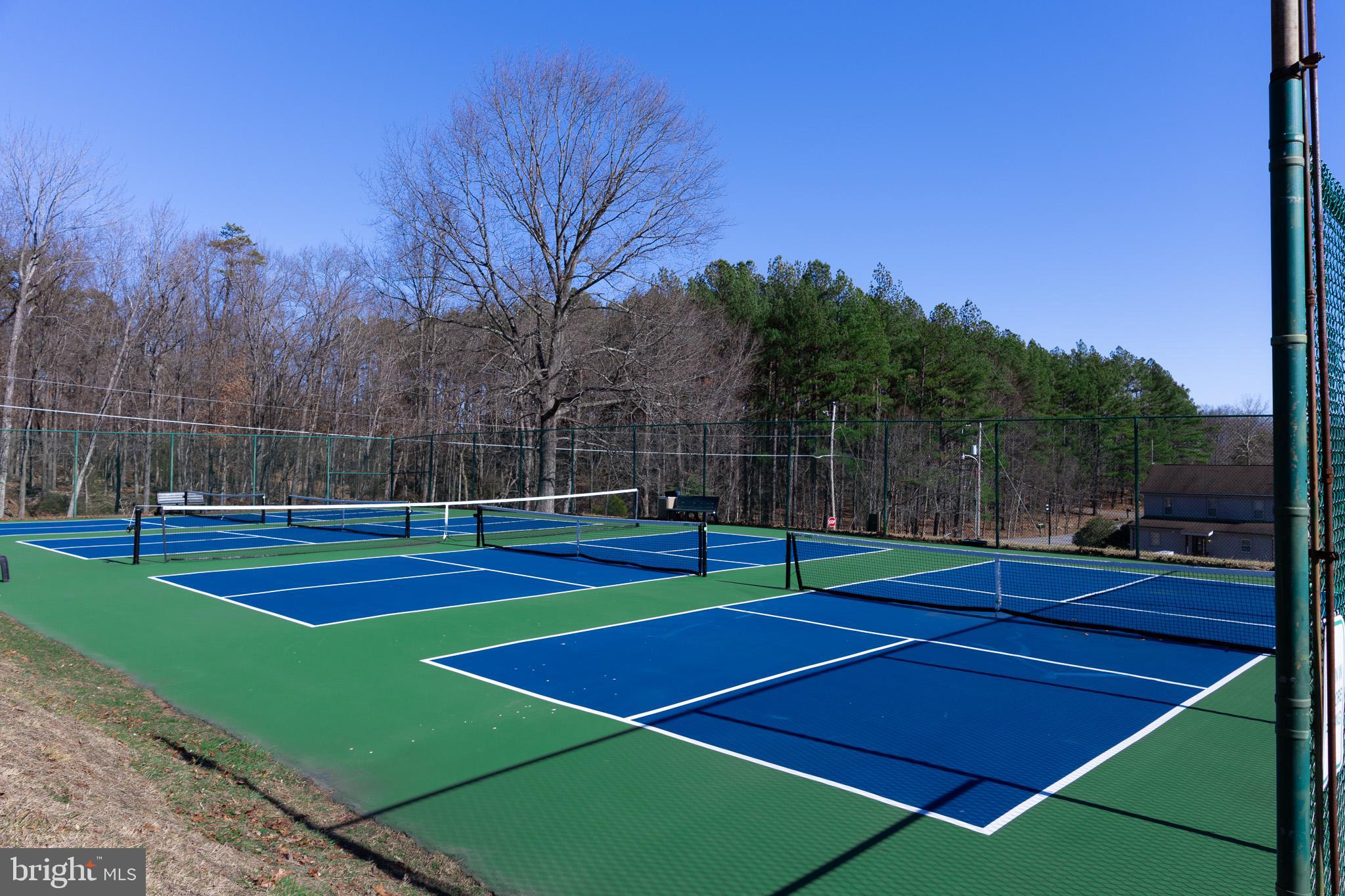 THE WOODS - Residential