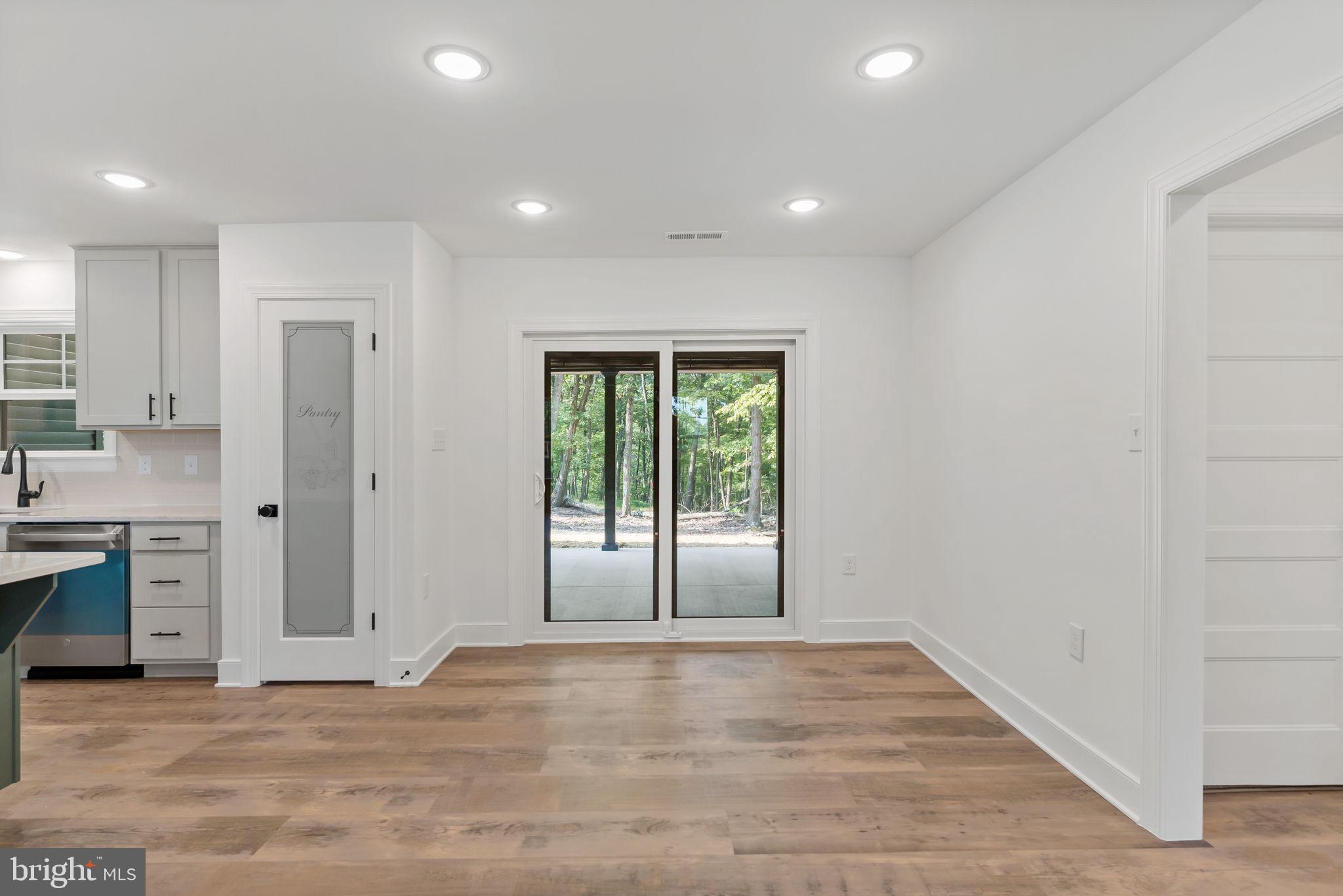 THE WOODS - Residential