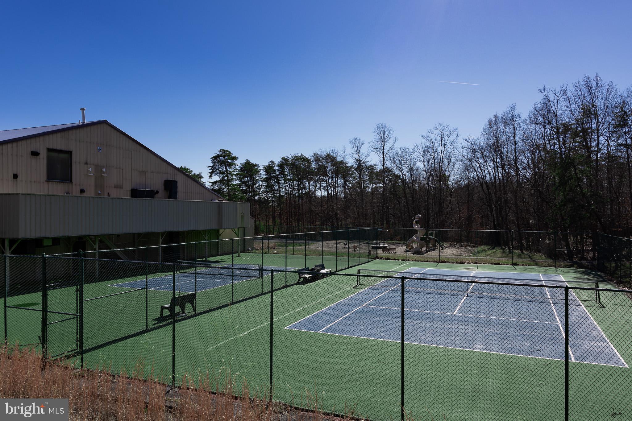 THE WOODS - Residential