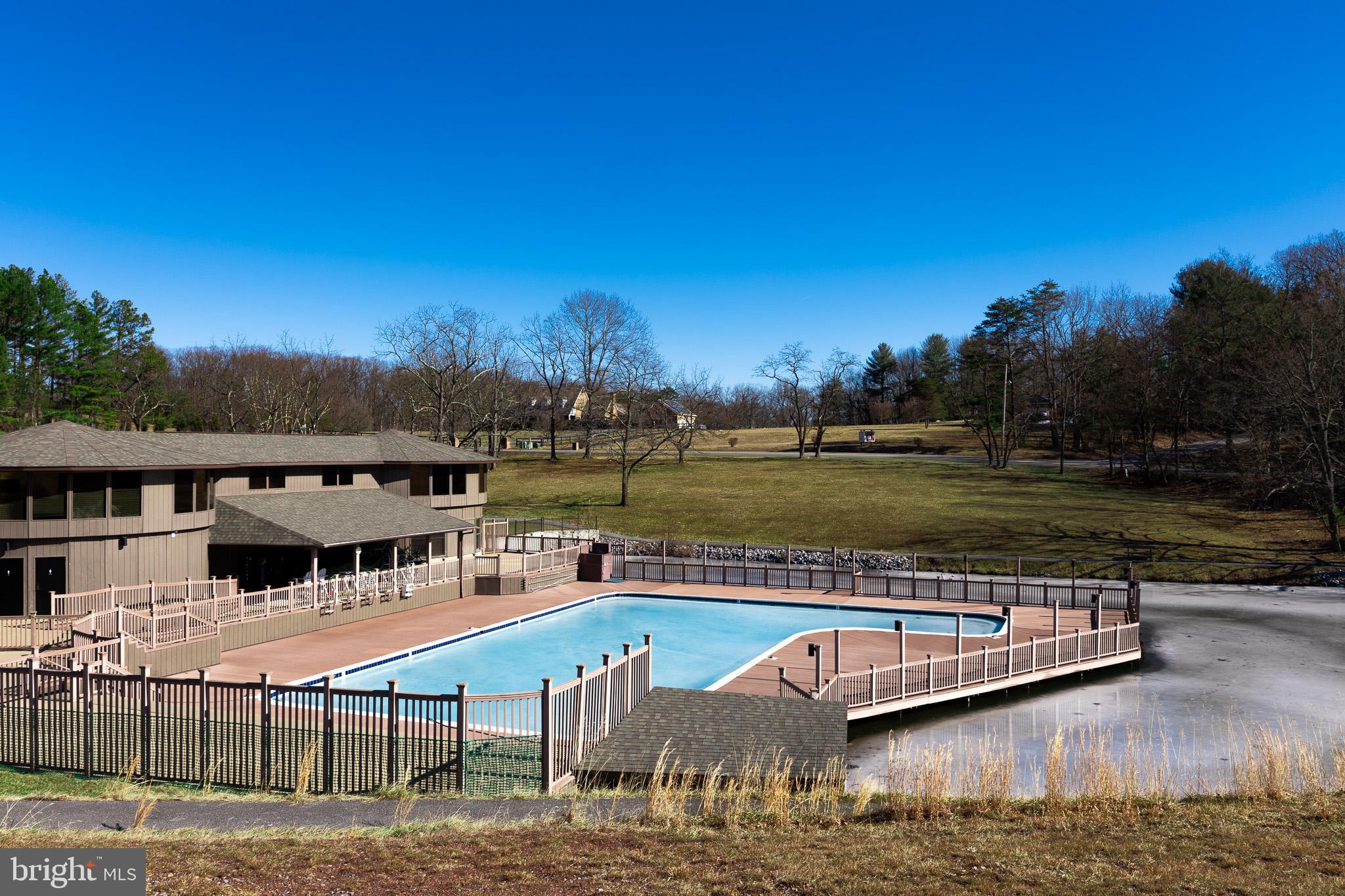 THE WOODS - Residential