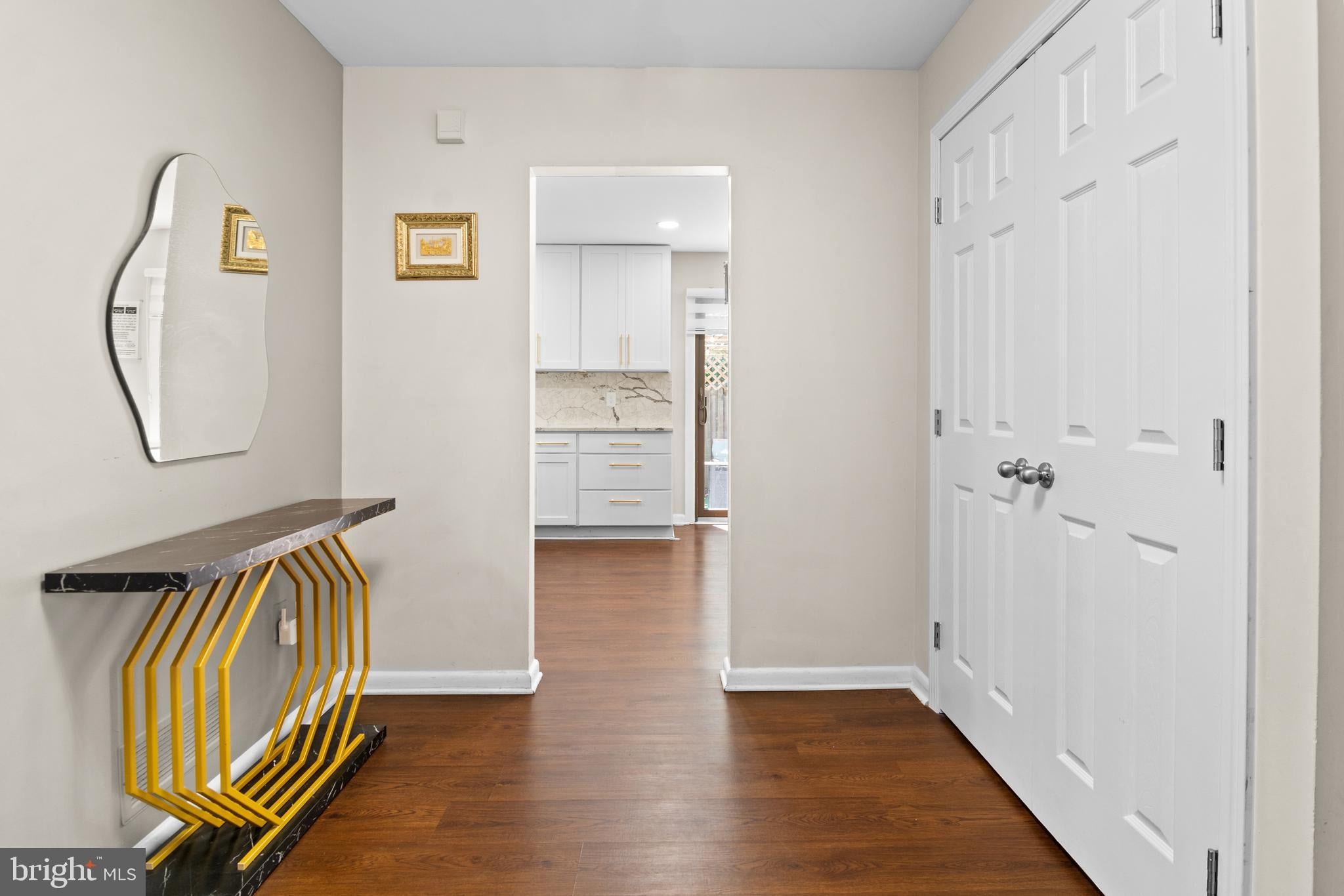 2819 BANEBERRY COURT