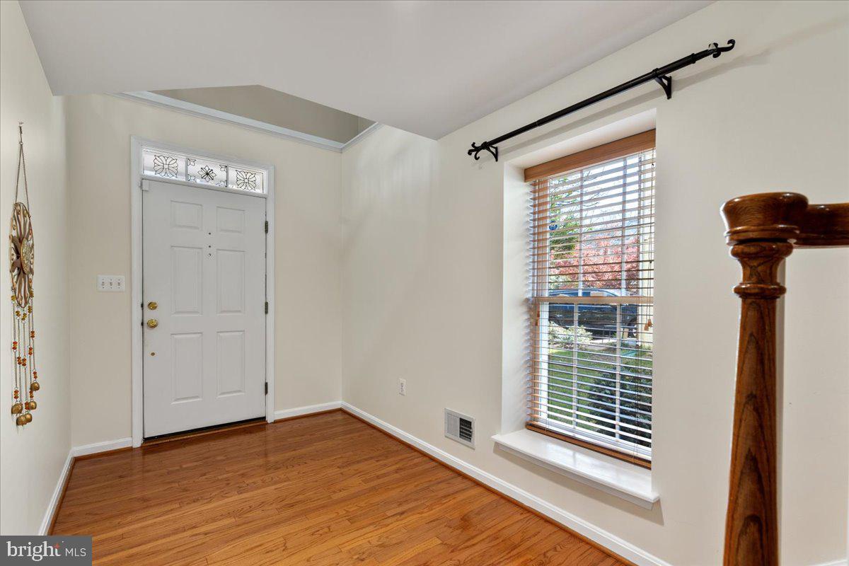 4040 FAIRFAX CENTER HUNT TRAIL