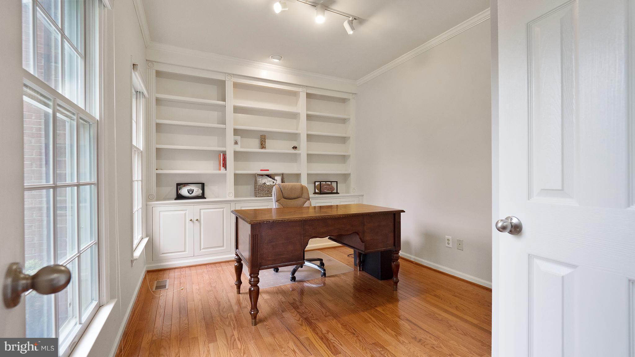 PLEASANT HILL - Residential