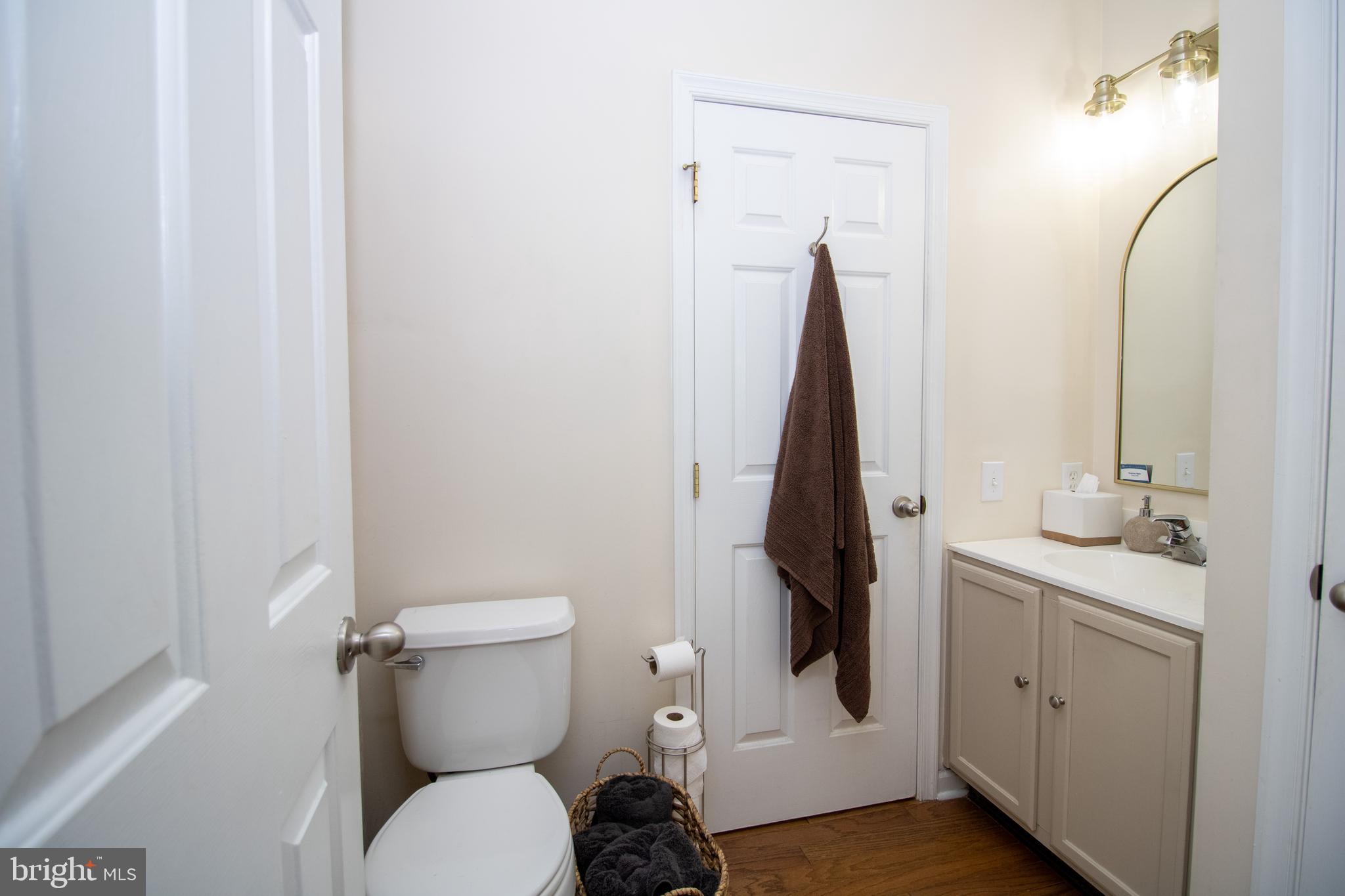 FOX HILL FARM - Residential