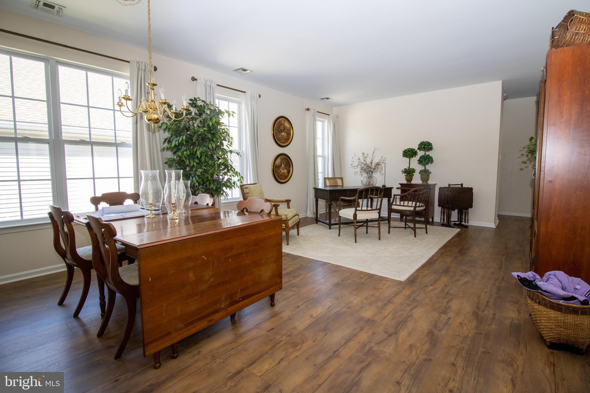 FOX HILL FARM - Residential