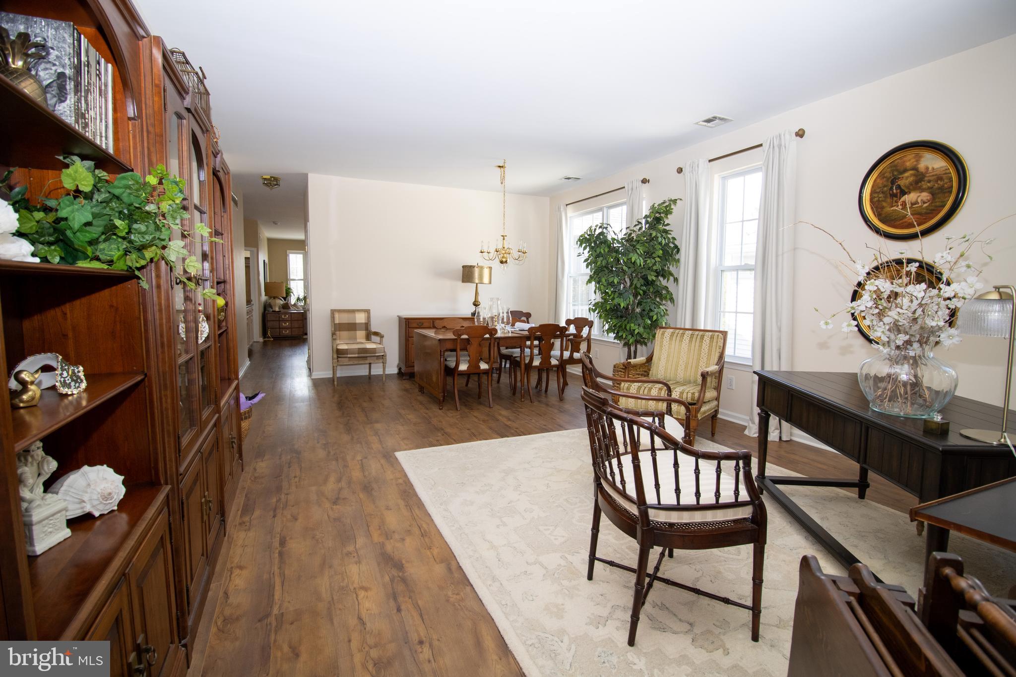 FOX HILL FARM - Residential