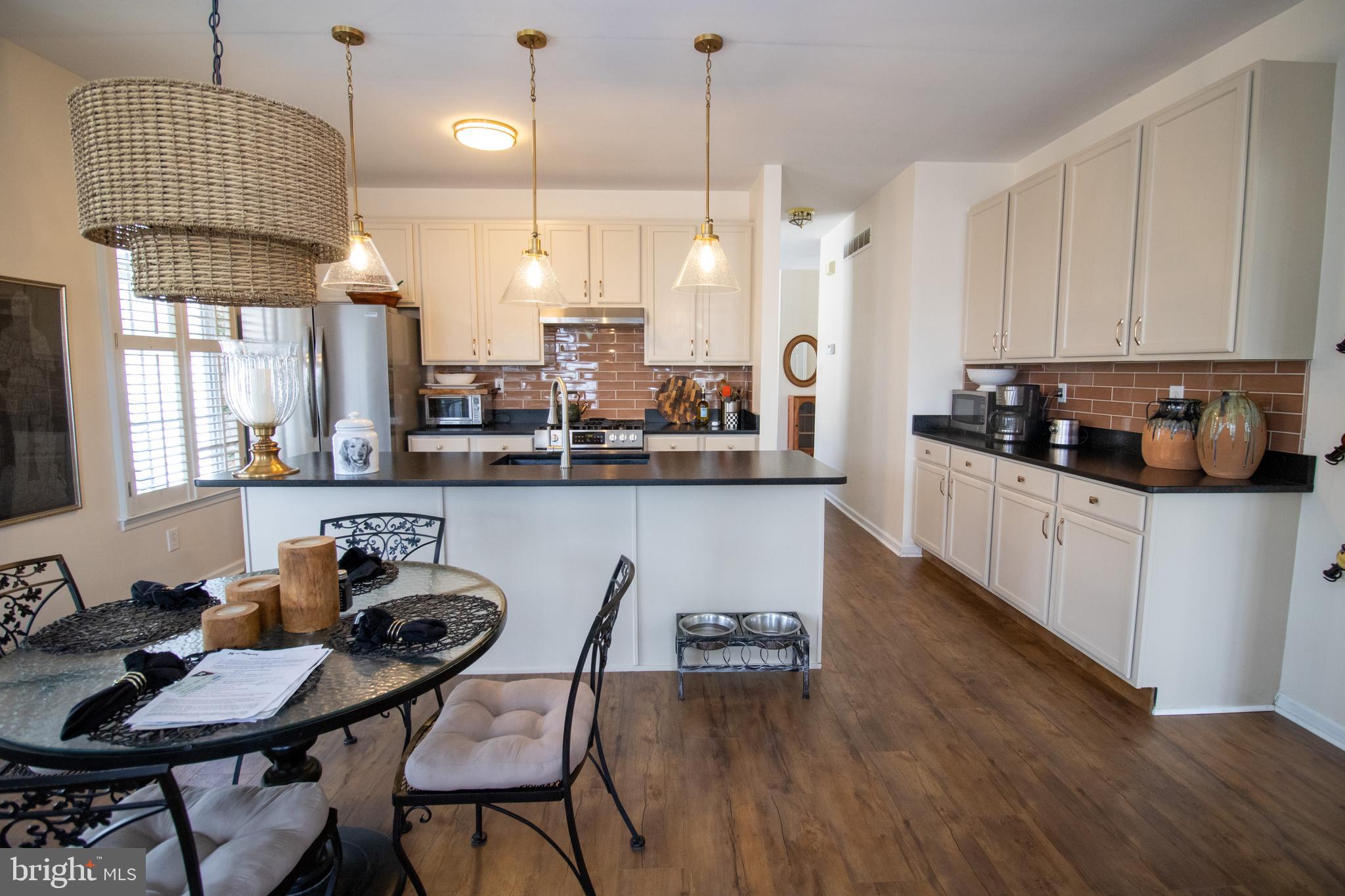 FOX HILL FARM - Residential