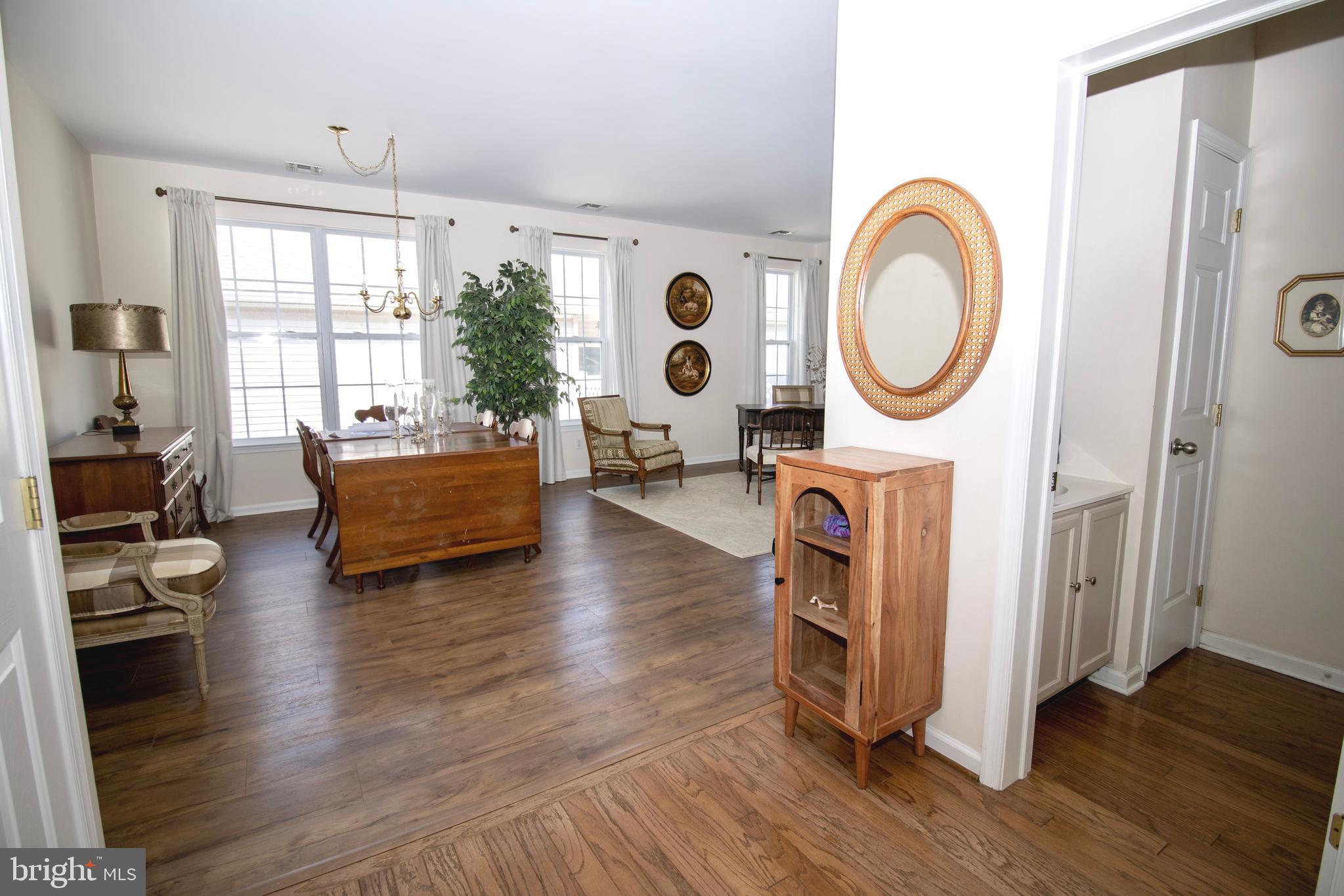 FOX HILL FARM - Residential