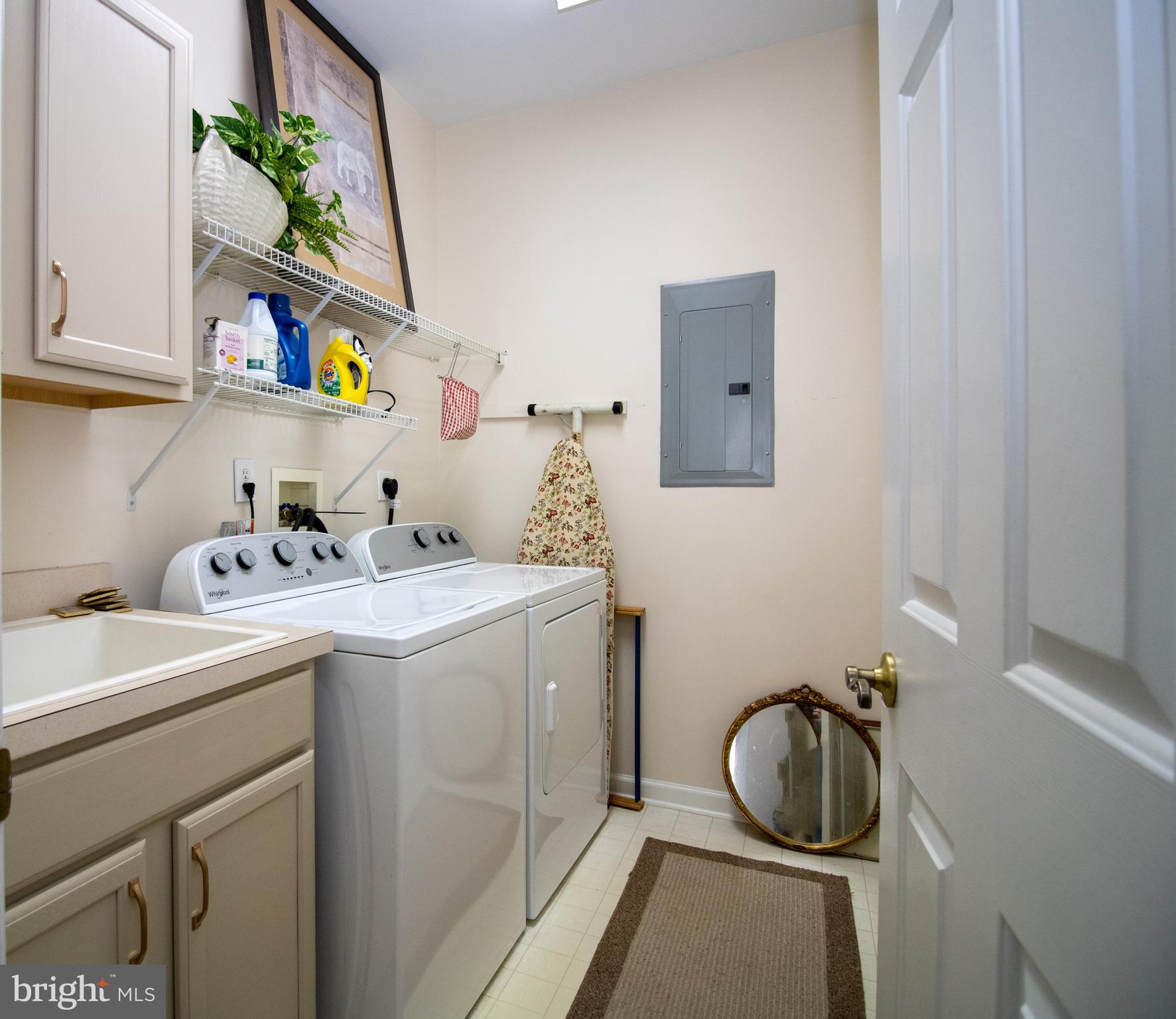 FOX HILL FARM - Residential