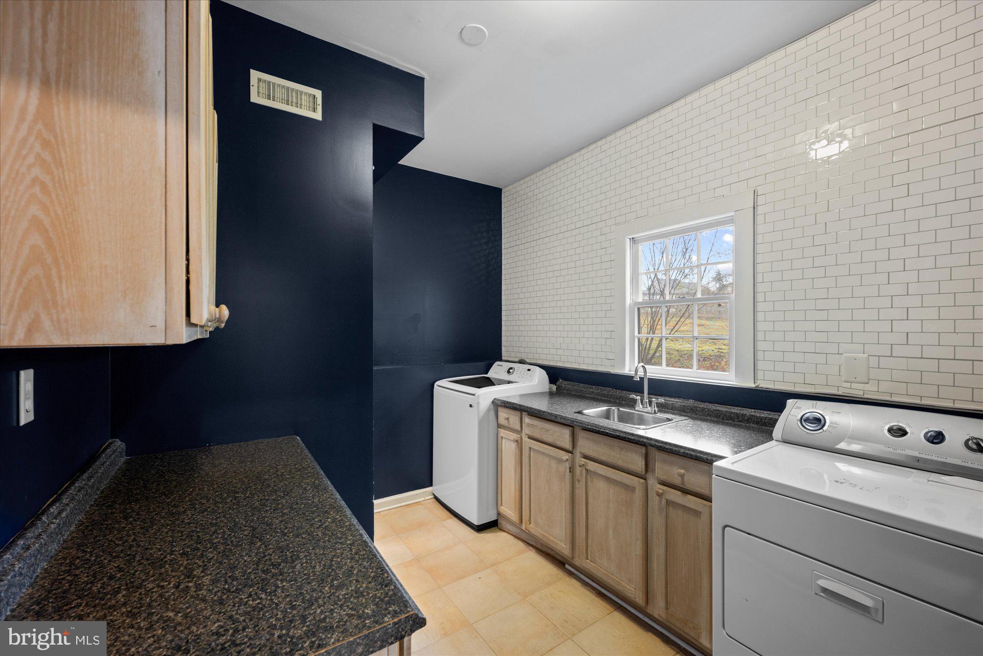 AQUIA HARBOUR - Residential