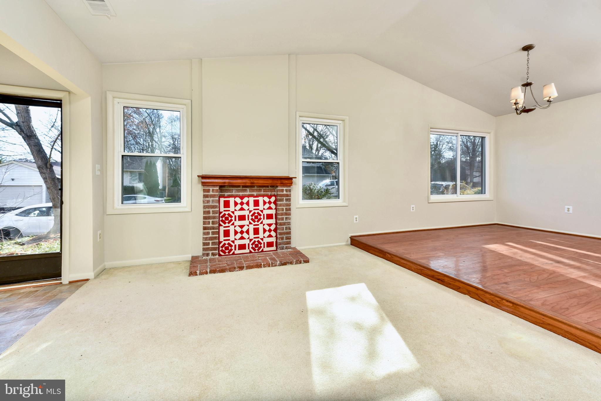 SUGARLAND RUN - Residential