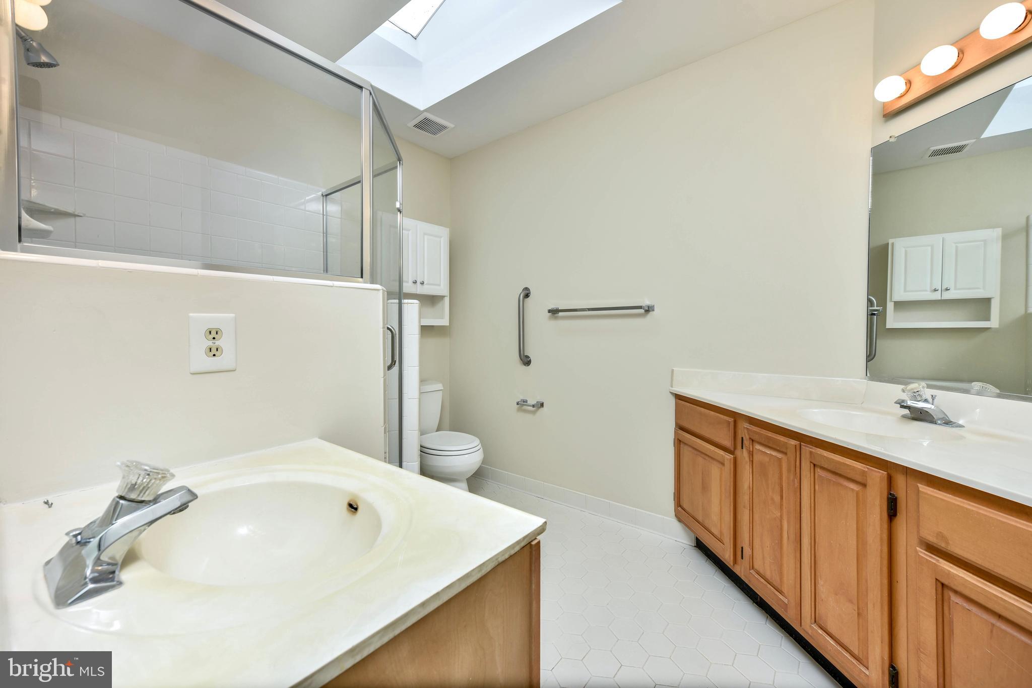 SUGARLAND RUN - Residential