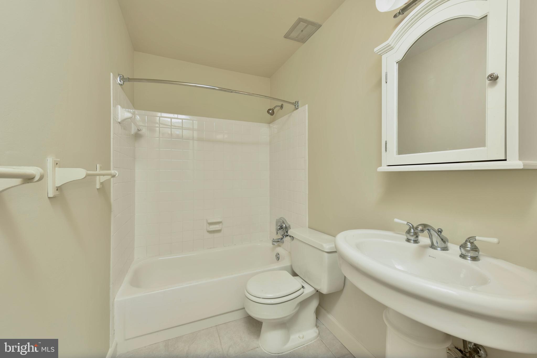 SUGARLAND RUN - Residential