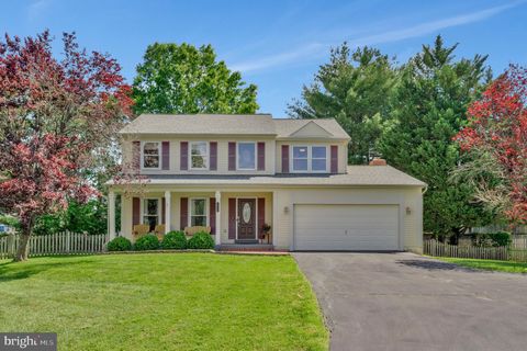 10866 MONTICELLO COURT GREAT FALLS VA 22066
