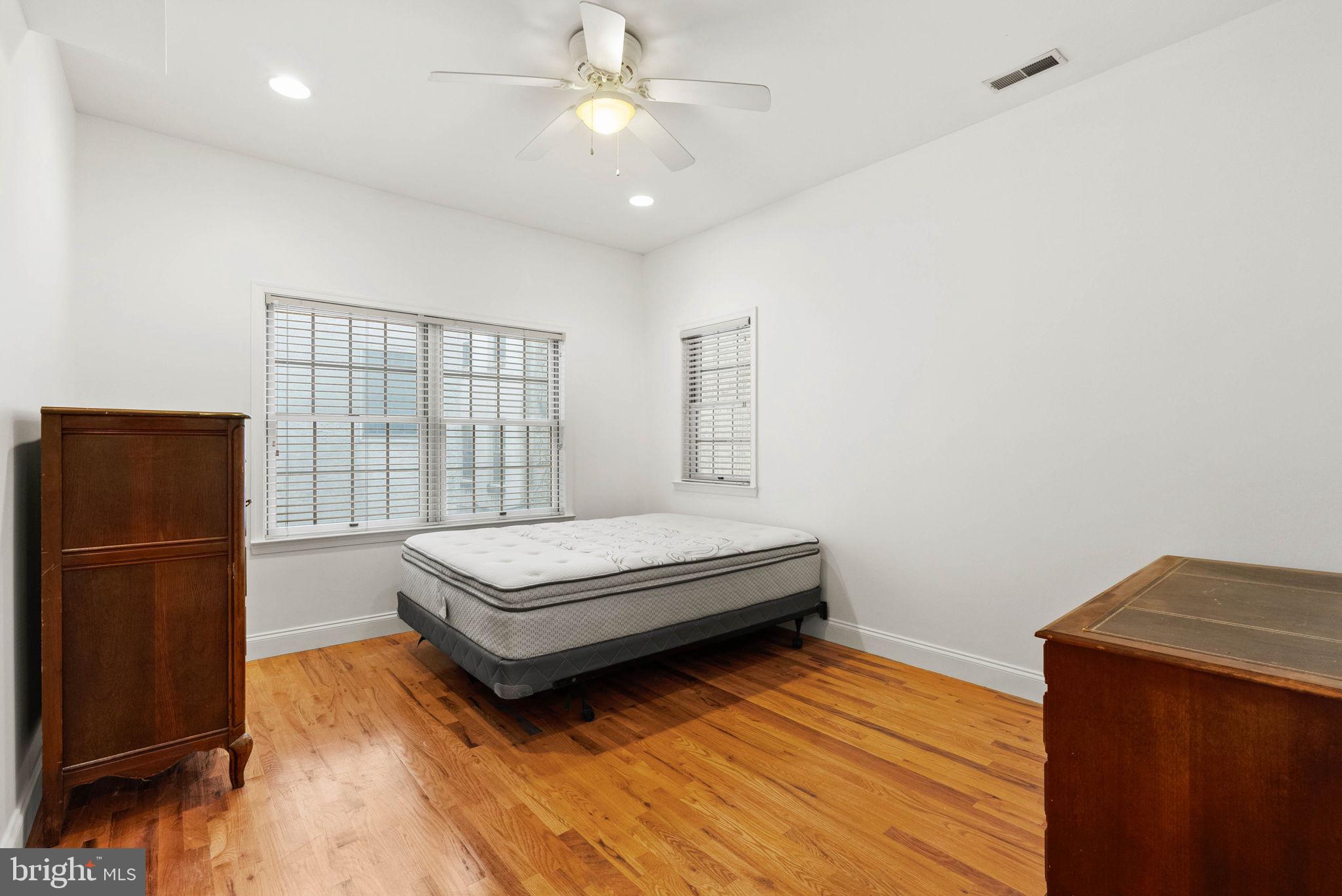 BELLA VISTA - Residential