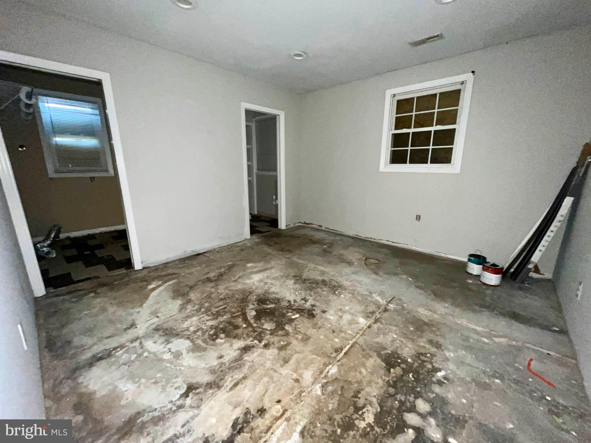 SOUTHWEST BALTIMORE - Commercial Sale