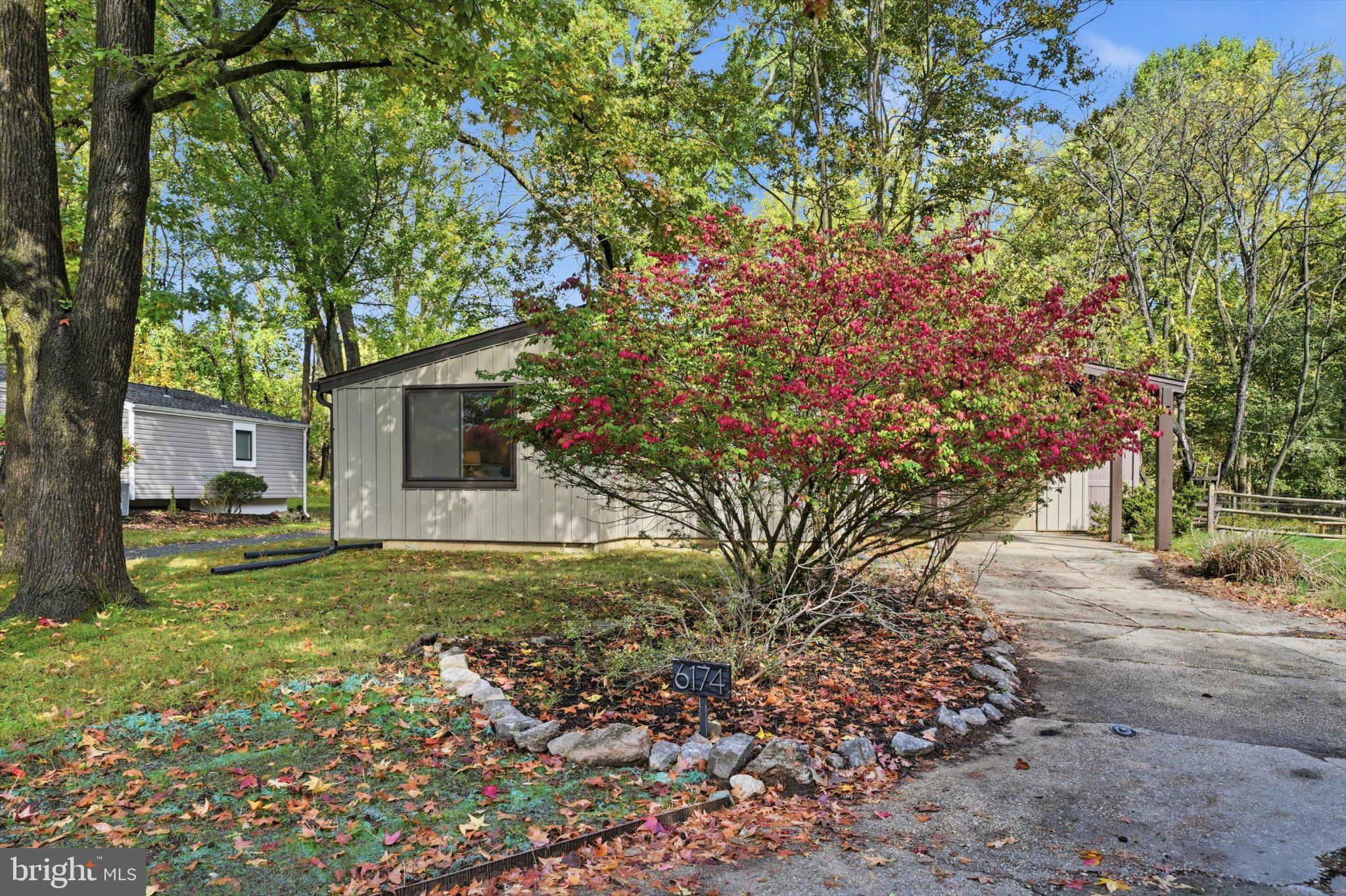 6174 CLEARSMOKE COURT