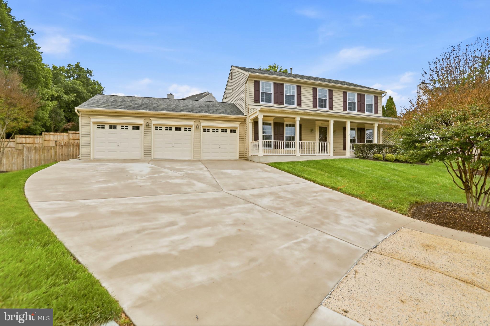 ARROWOOD - Residential