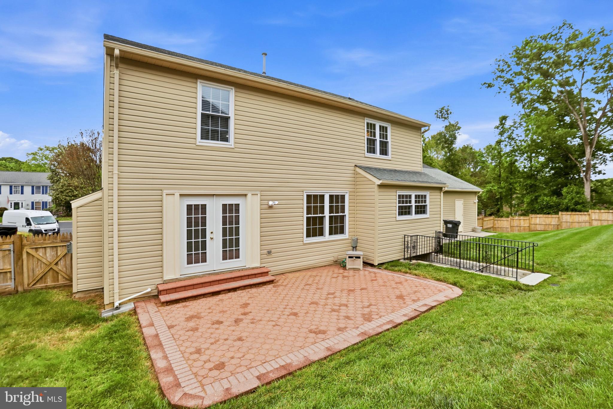ARROWOOD - Residential