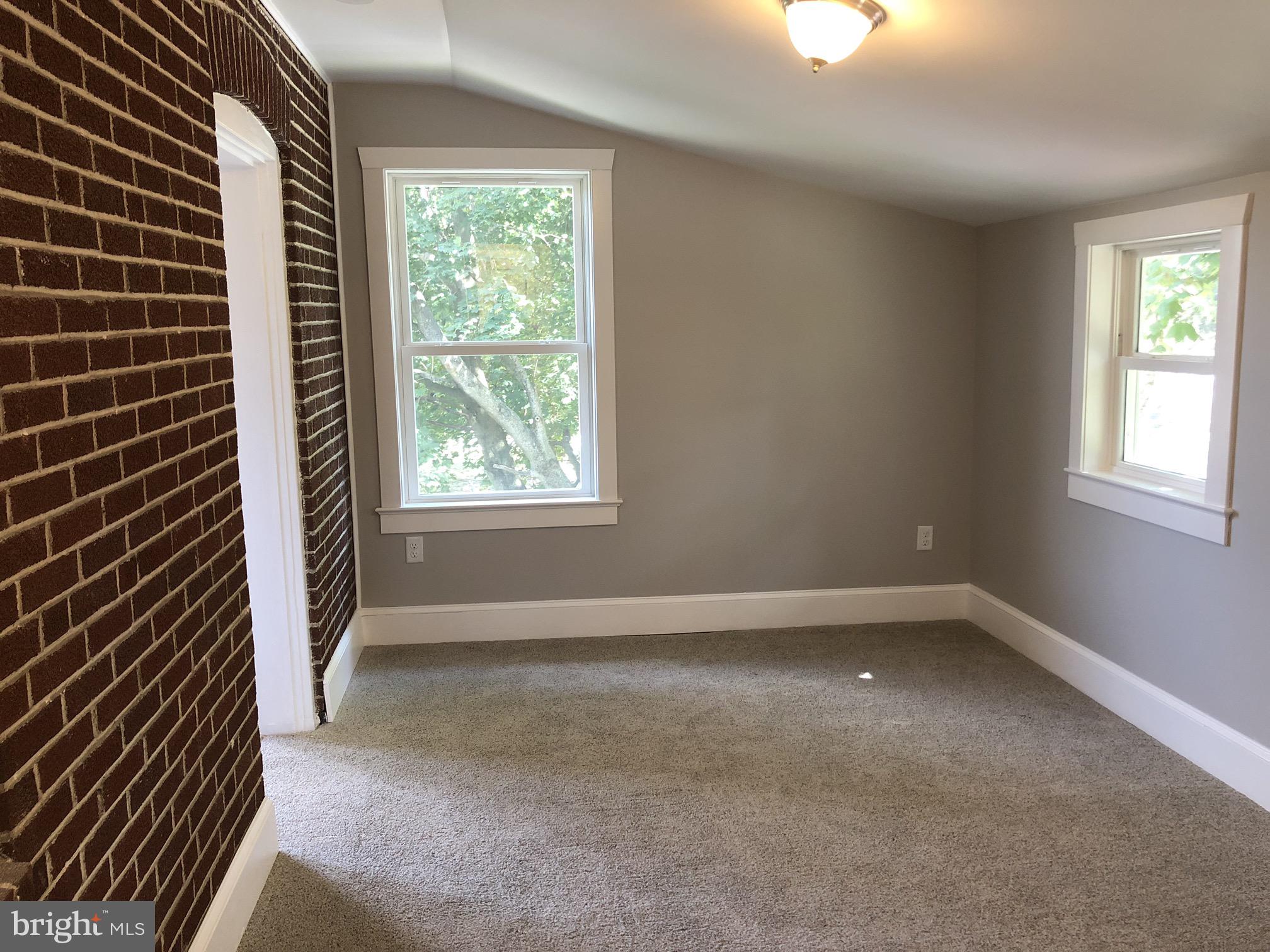 AKRON BOROUGH - Residential