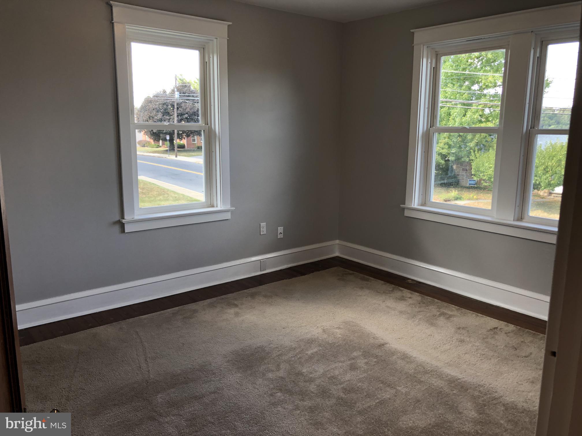 AKRON BOROUGH - Residential