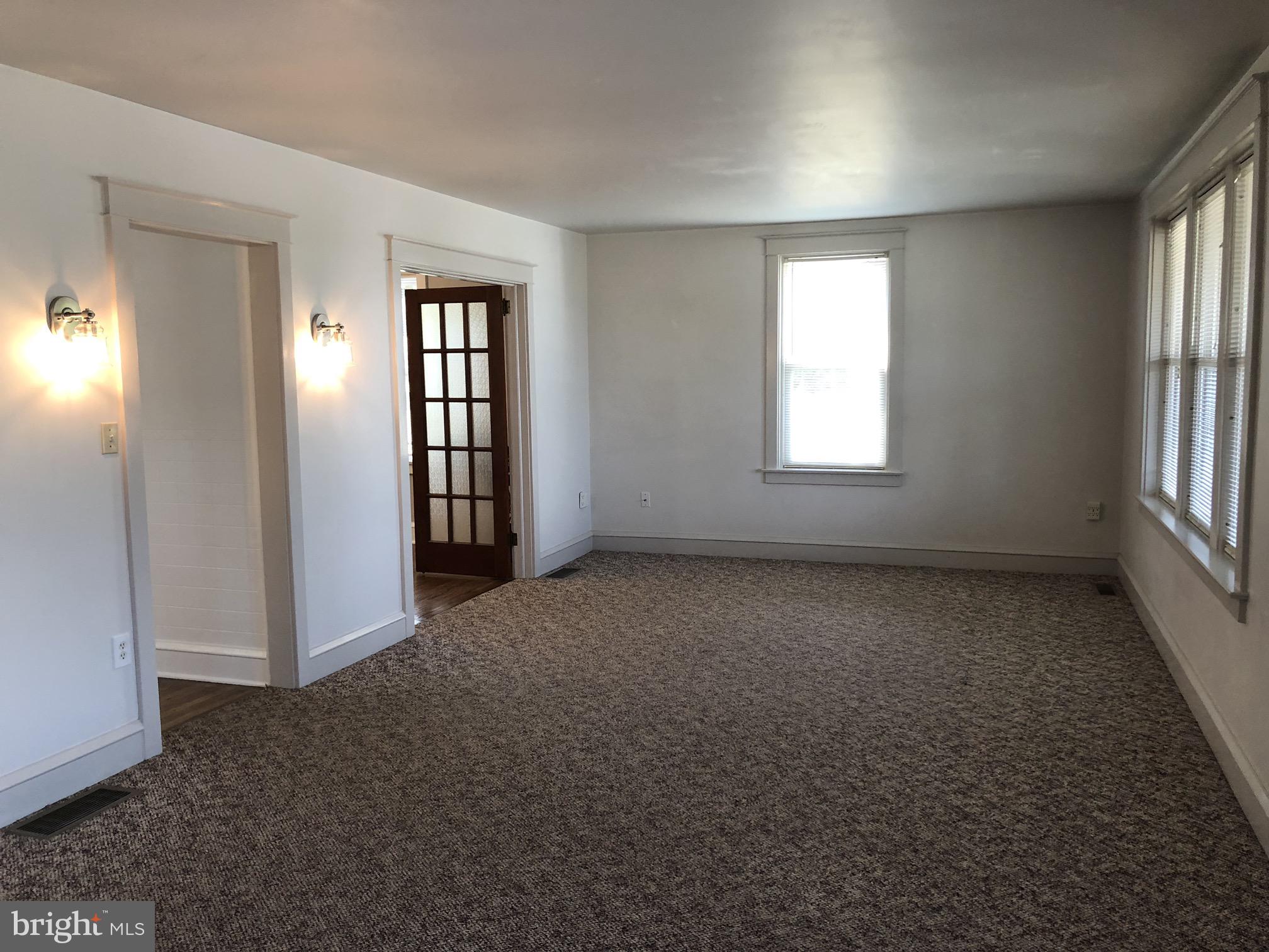 AKRON BOROUGH - Residential