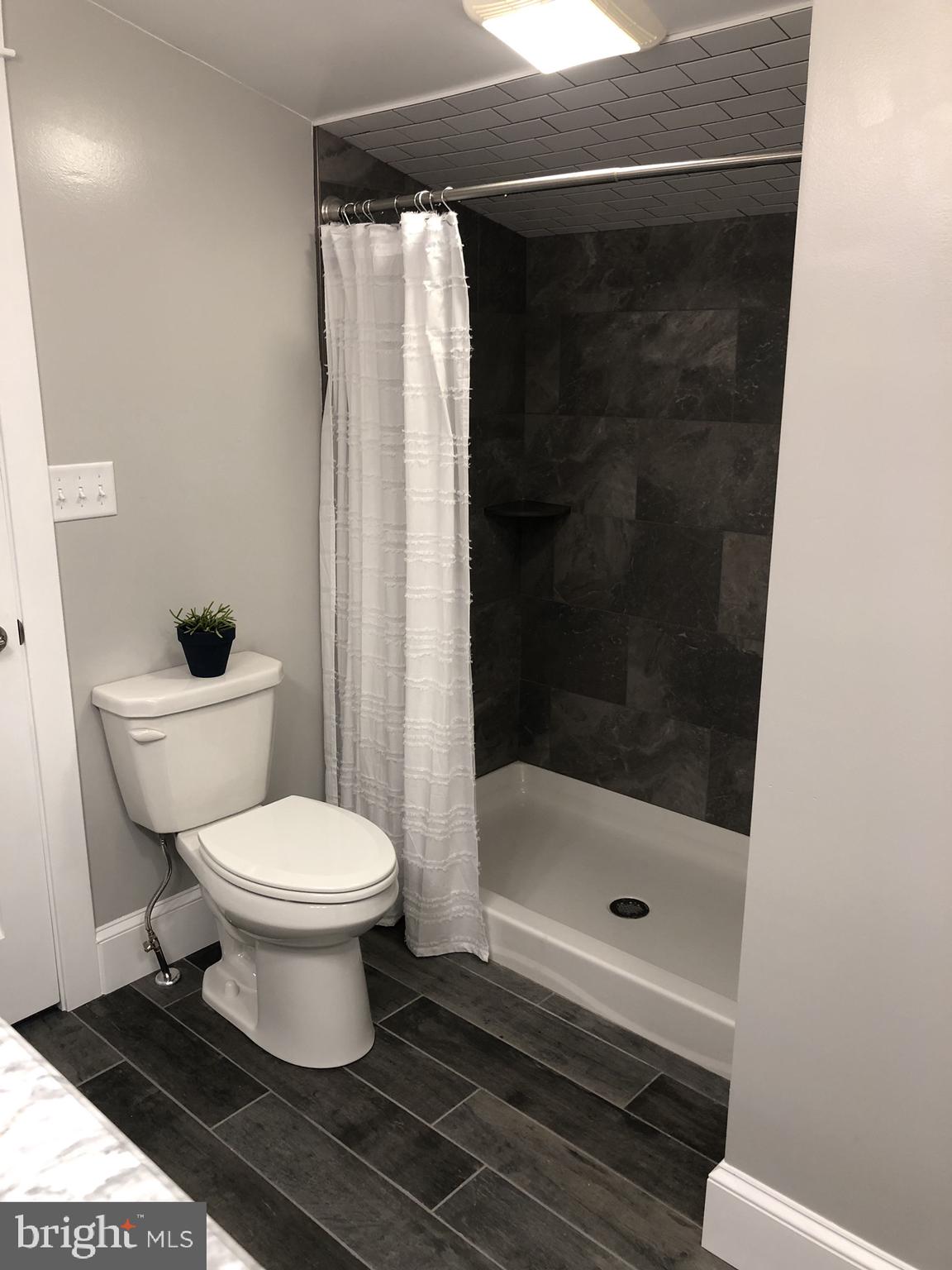 AKRON BOROUGH - Residential