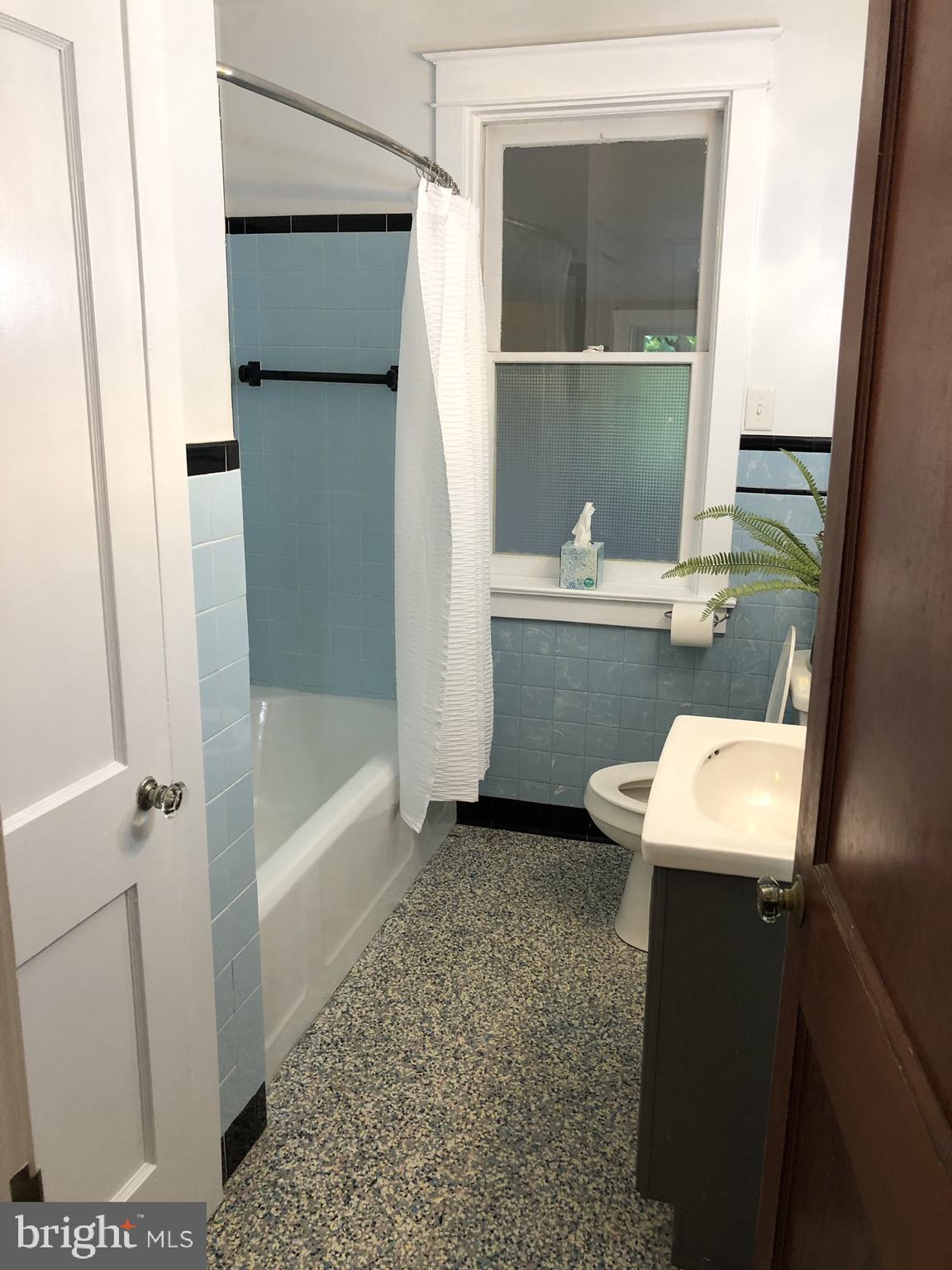 AKRON BOROUGH - Residential